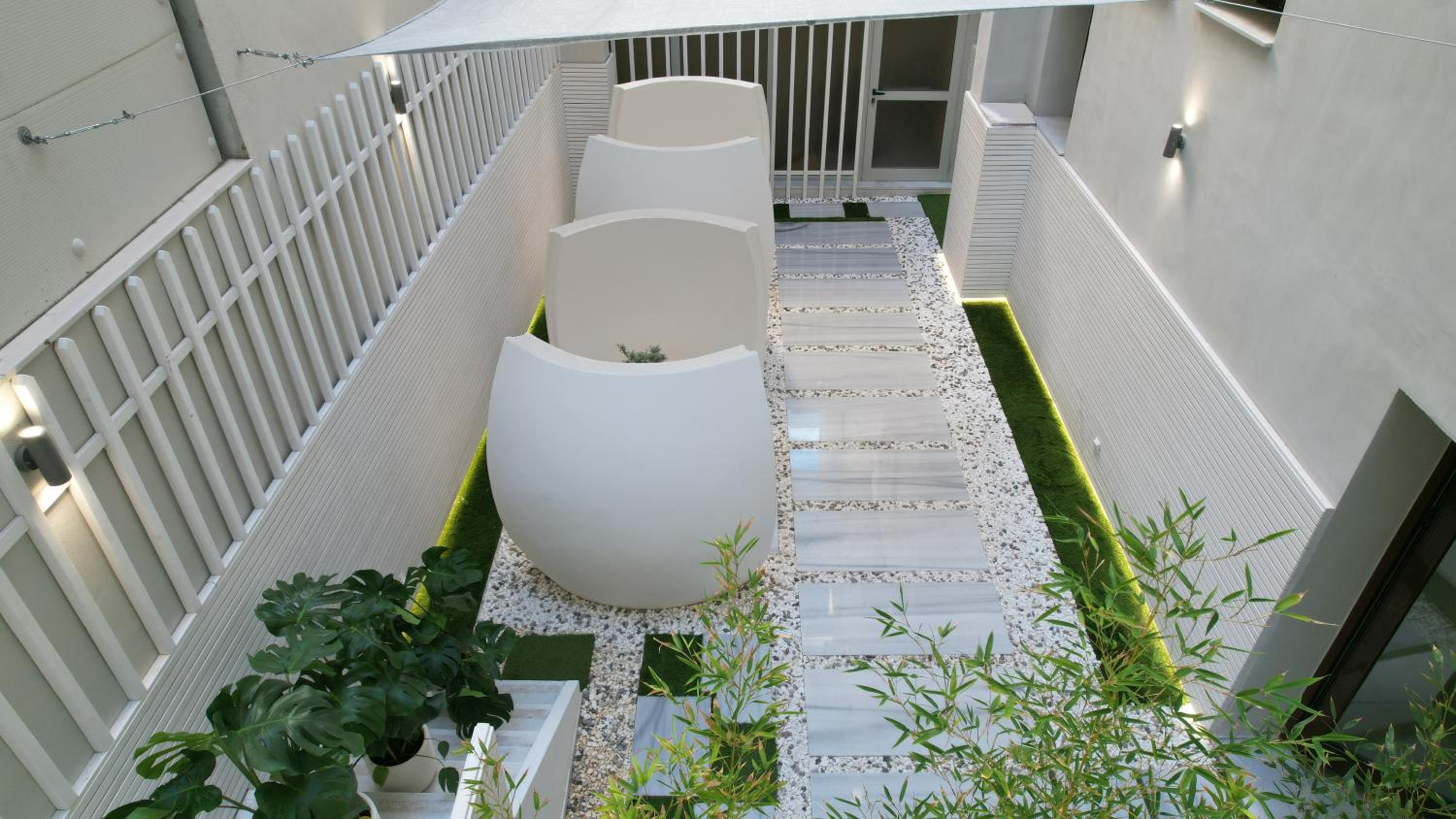 CC LUX Suites in Piraeus Port