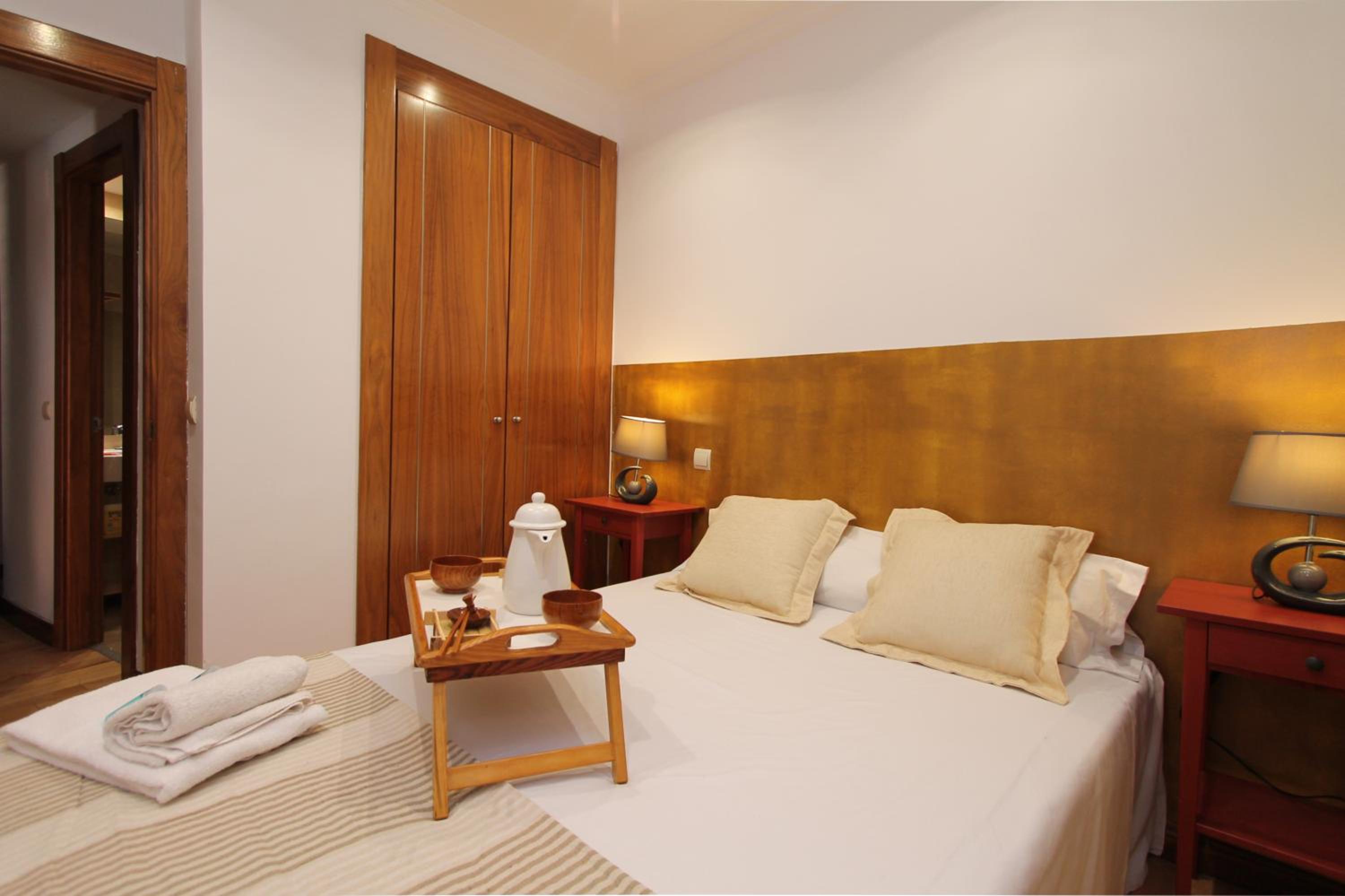 Apartamentos Adelfas