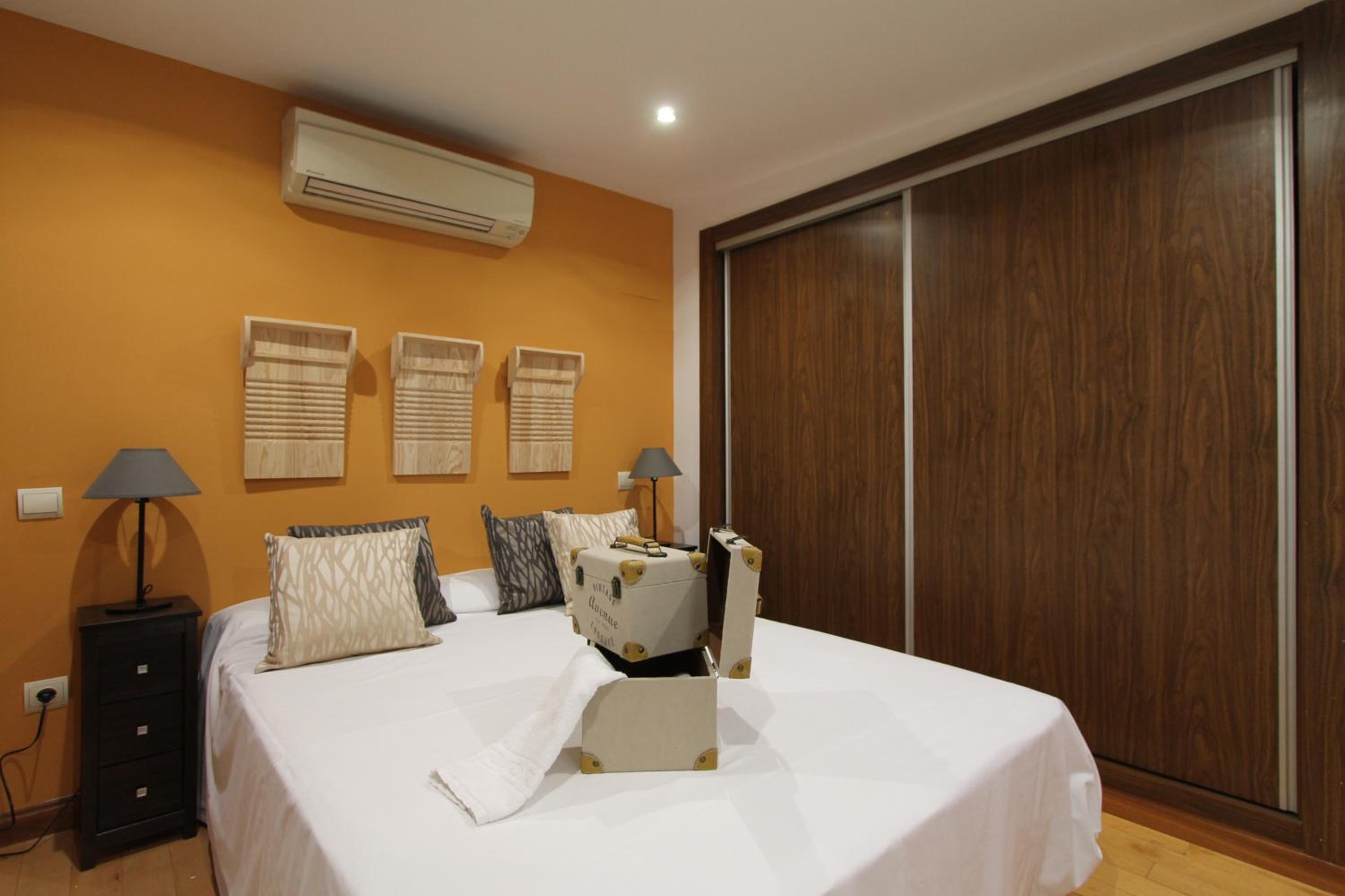 Apartamentos Adelfas