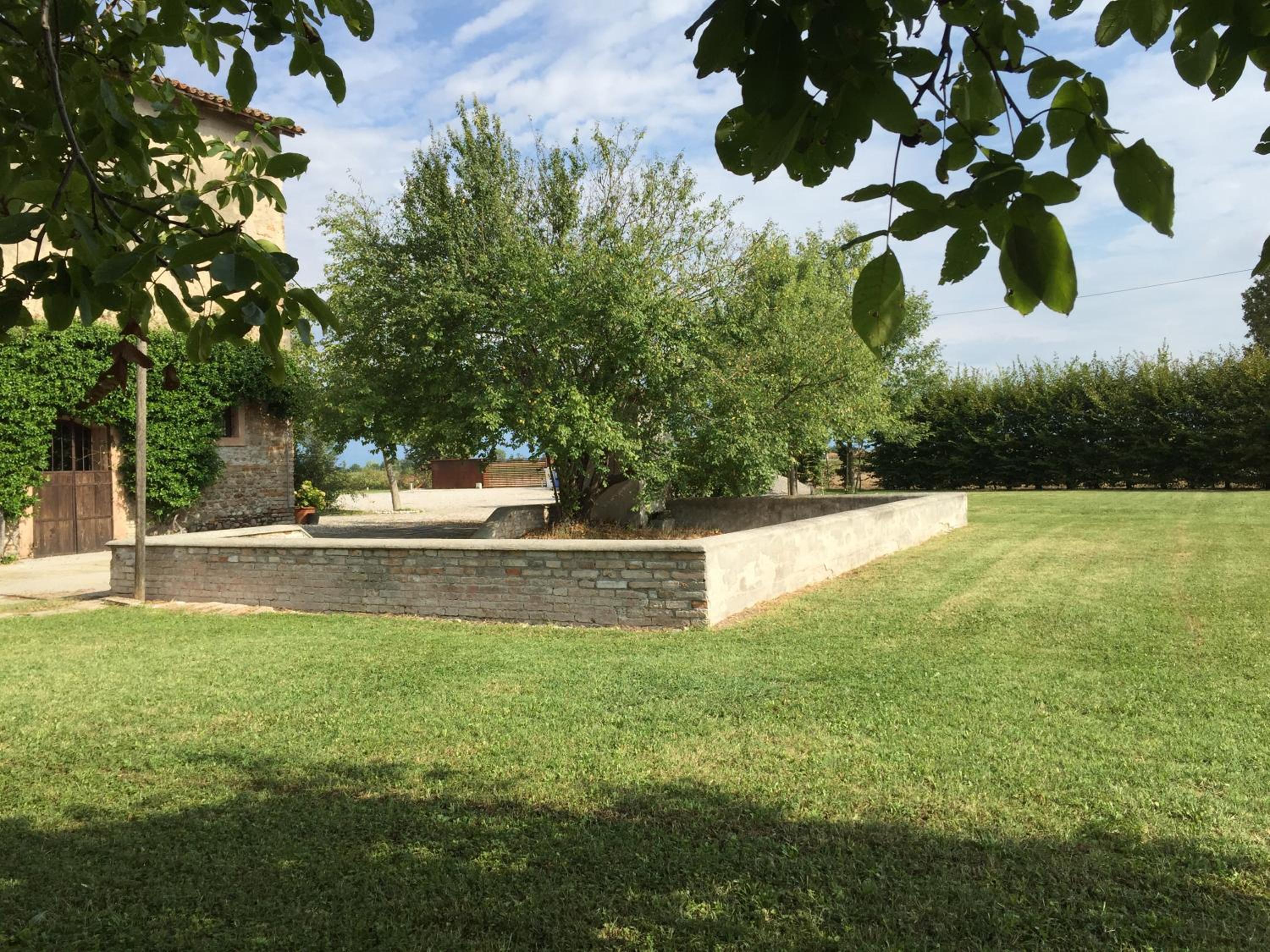 Photo 37
