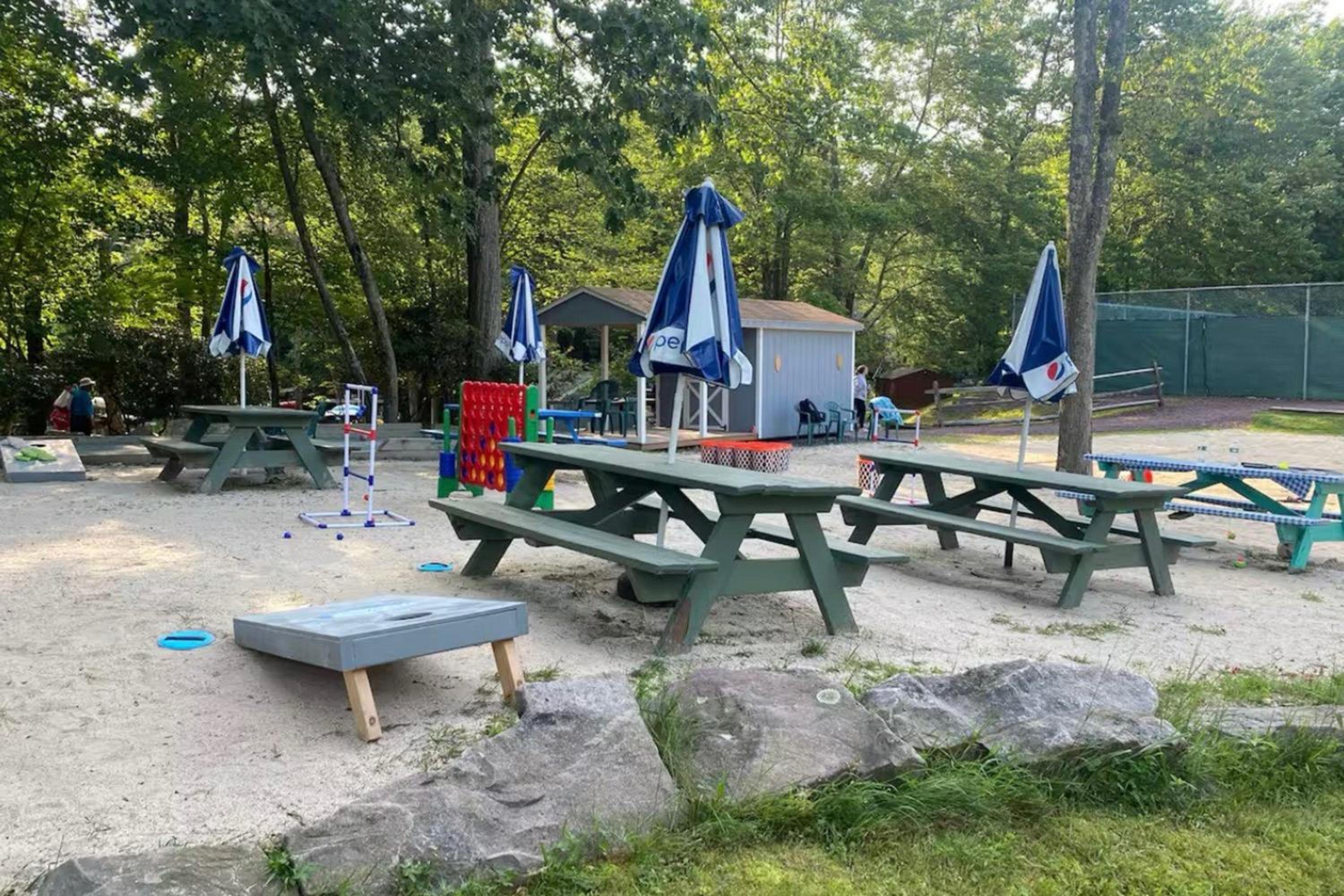 Lakefront Poconos Retreat! Pool and Hot Tub Access