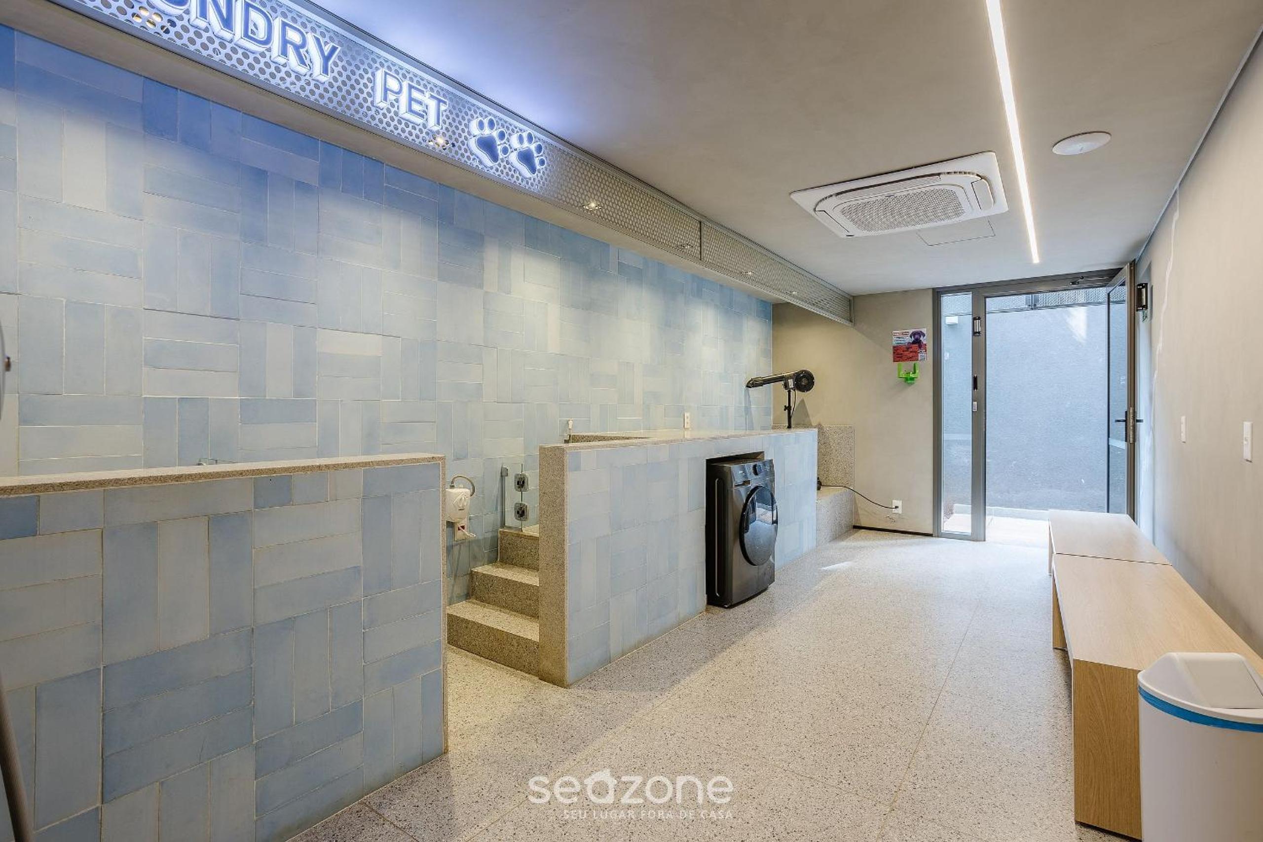 Your urban retreat near the subway - IBY1613