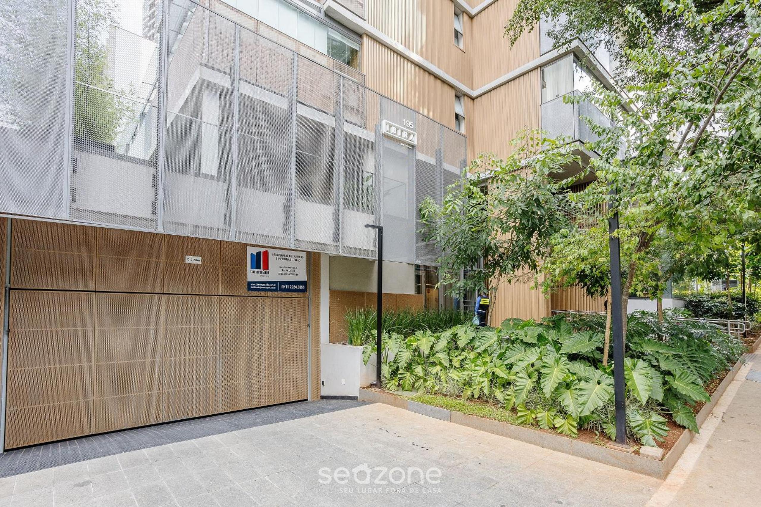 Your urban retreat near the subway - IBY1613