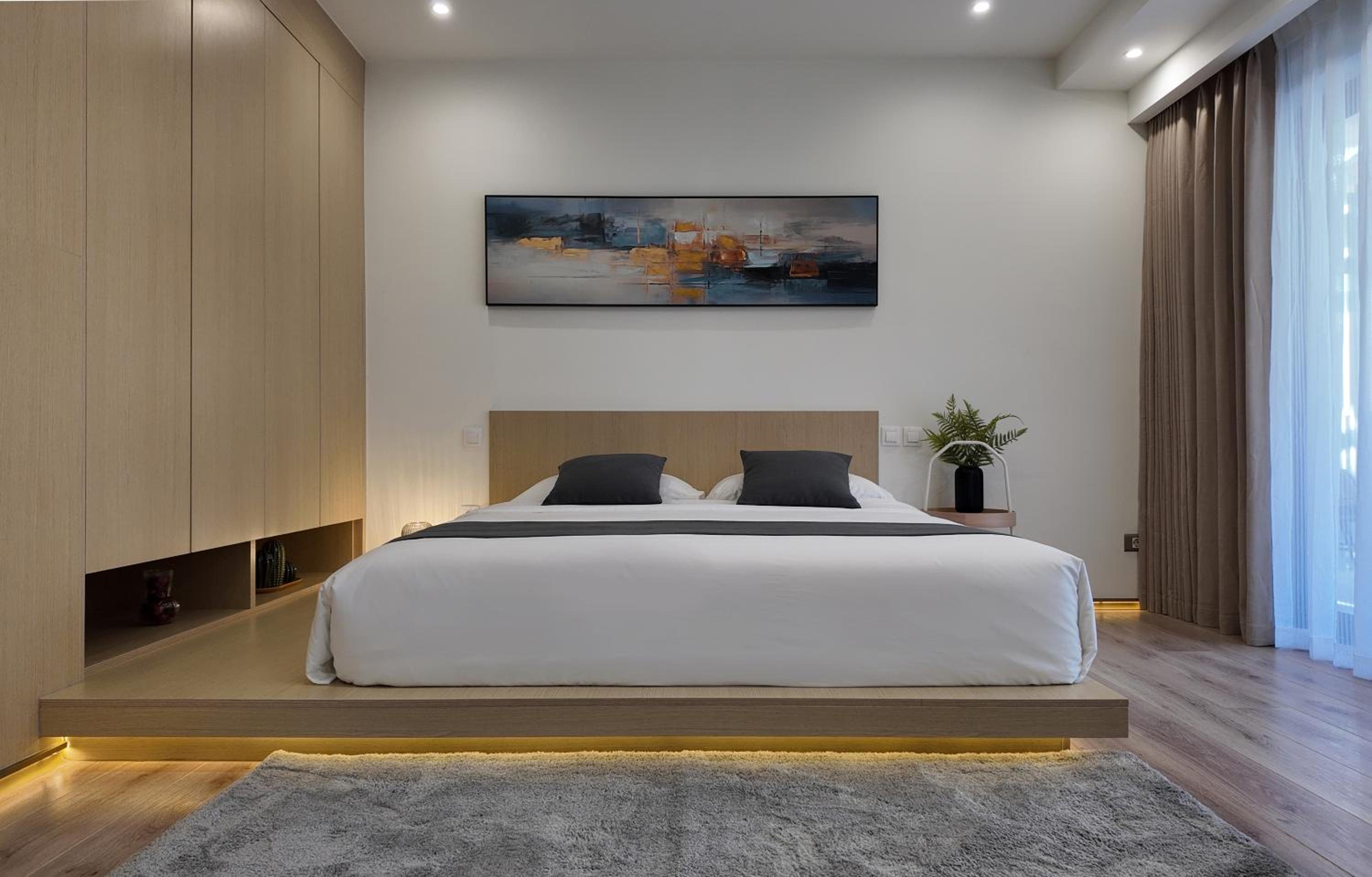 CC LUX Suites in Piraeus Port