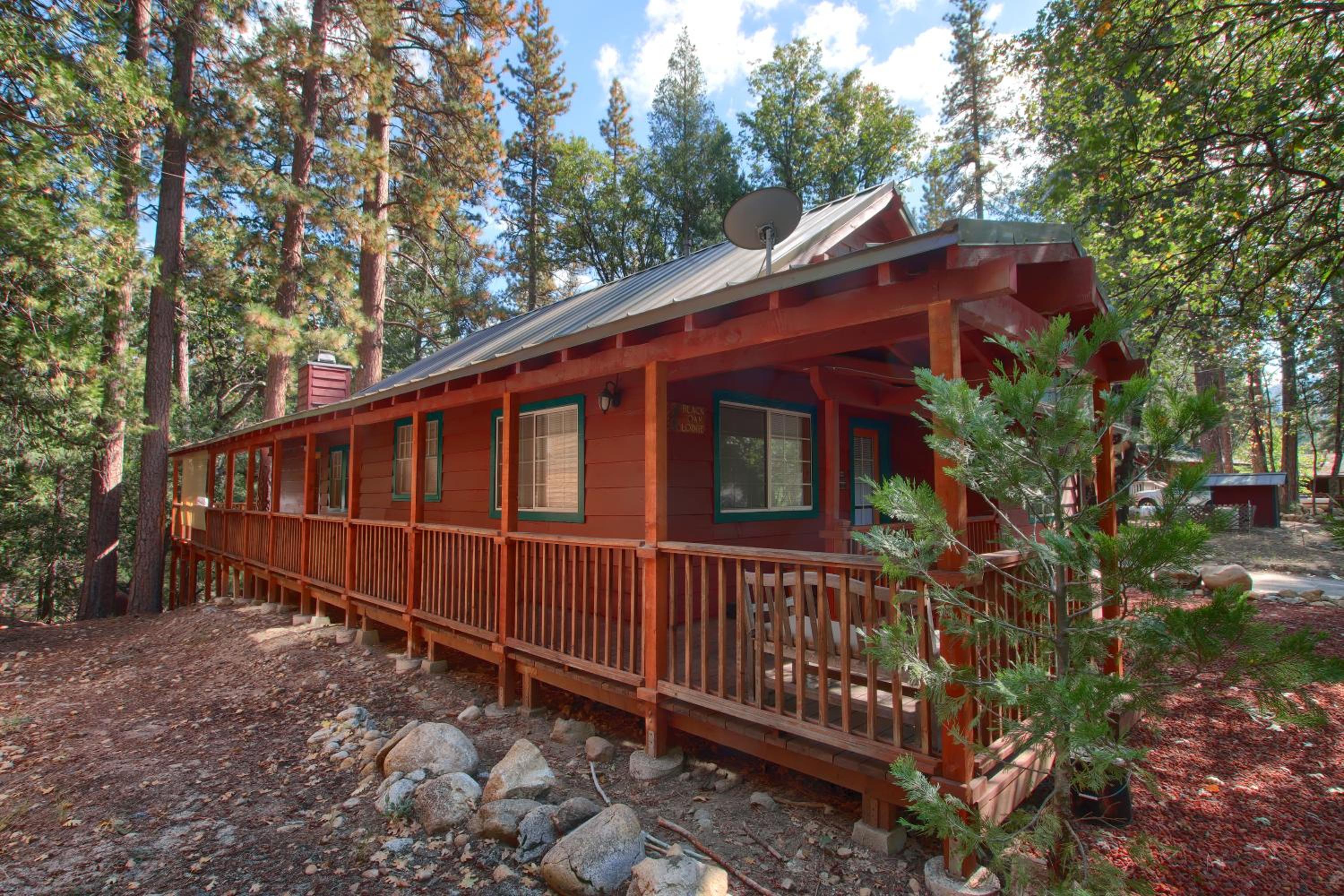 Black Oak Lodge at The Redwoods