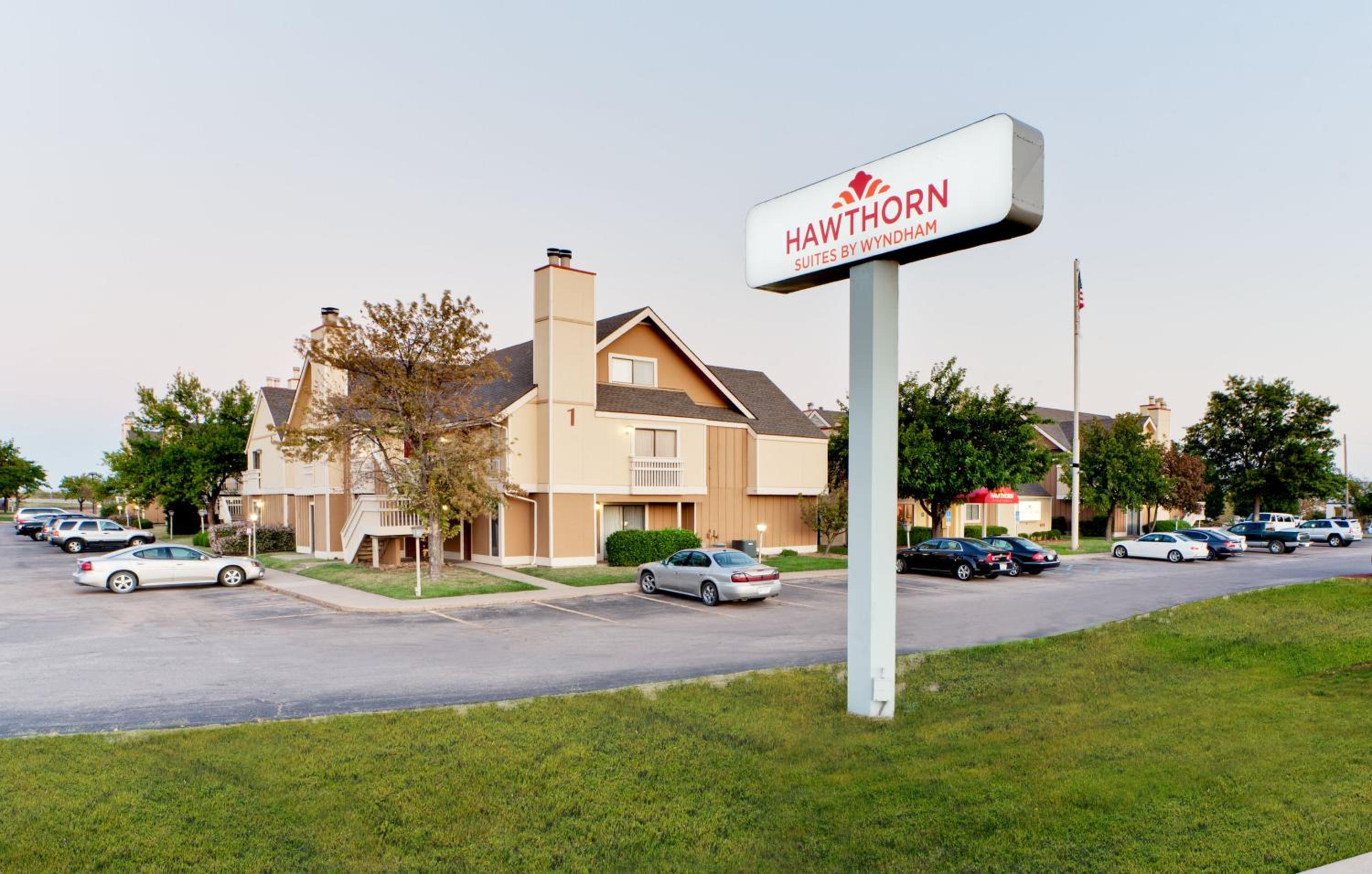 Hawthorn Extended Stay by Wyndham Wichita