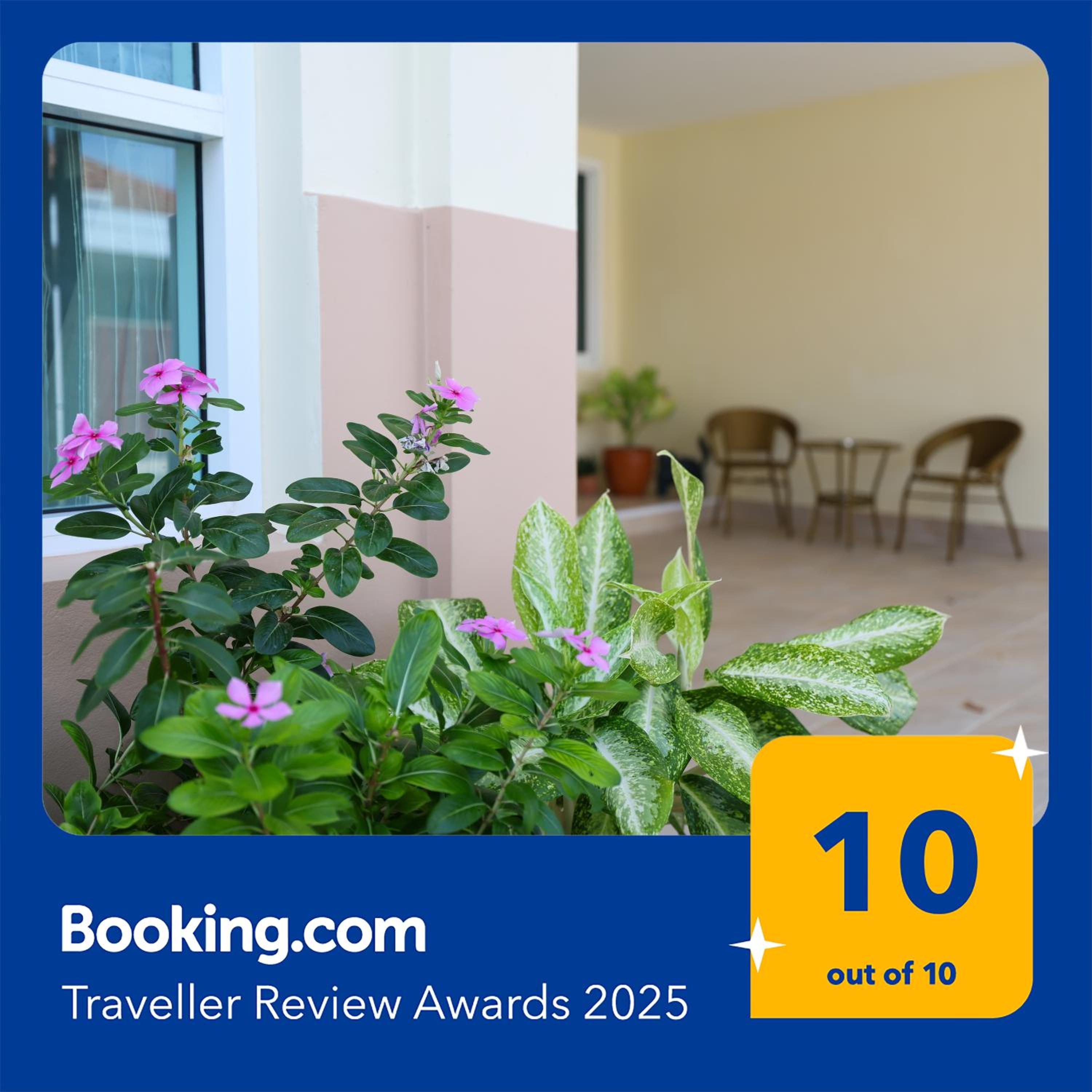 Spacious Family Garden Villa - Huge Pool & Gym Access