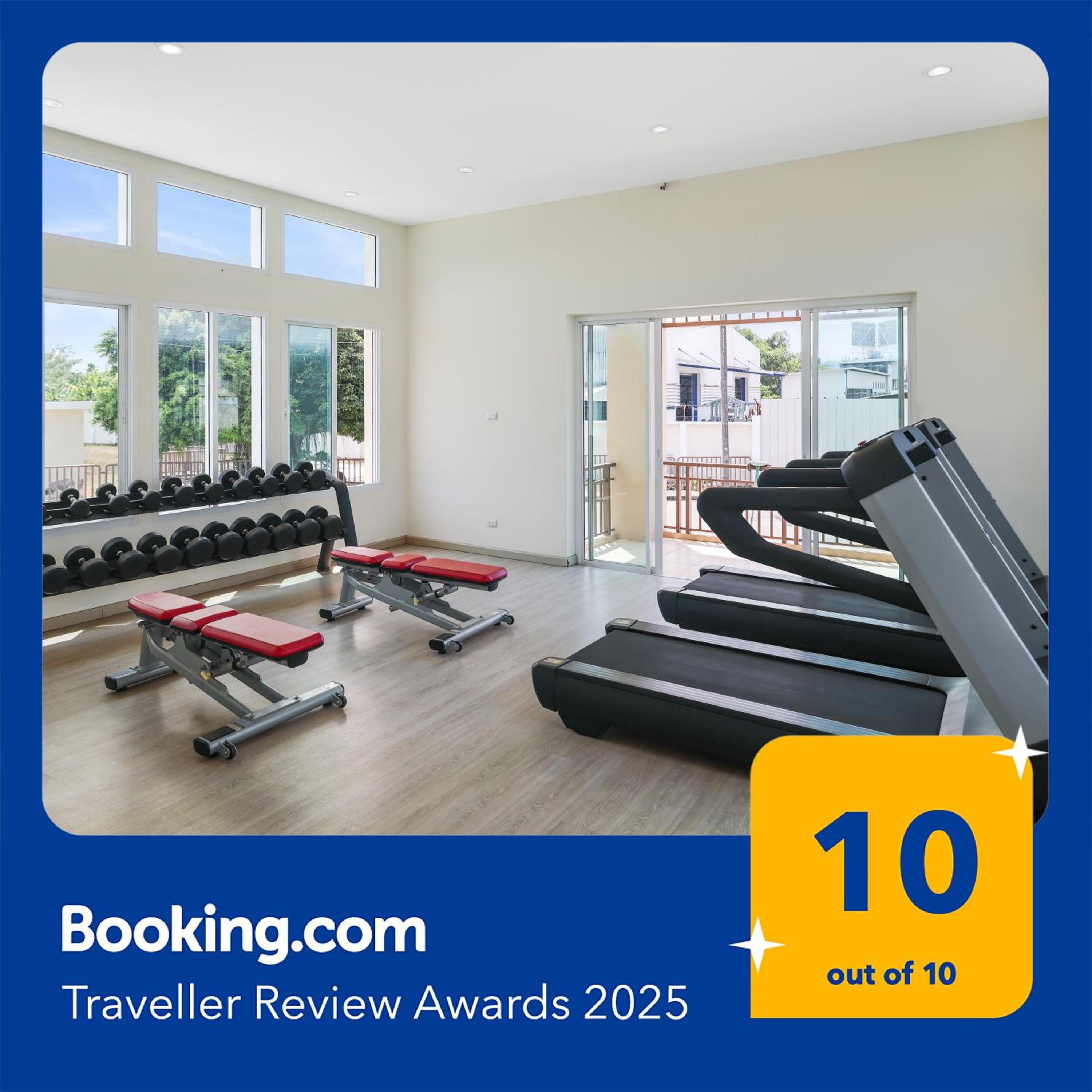 Spacious Family Garden Villa - Huge Pool & Gym Access
