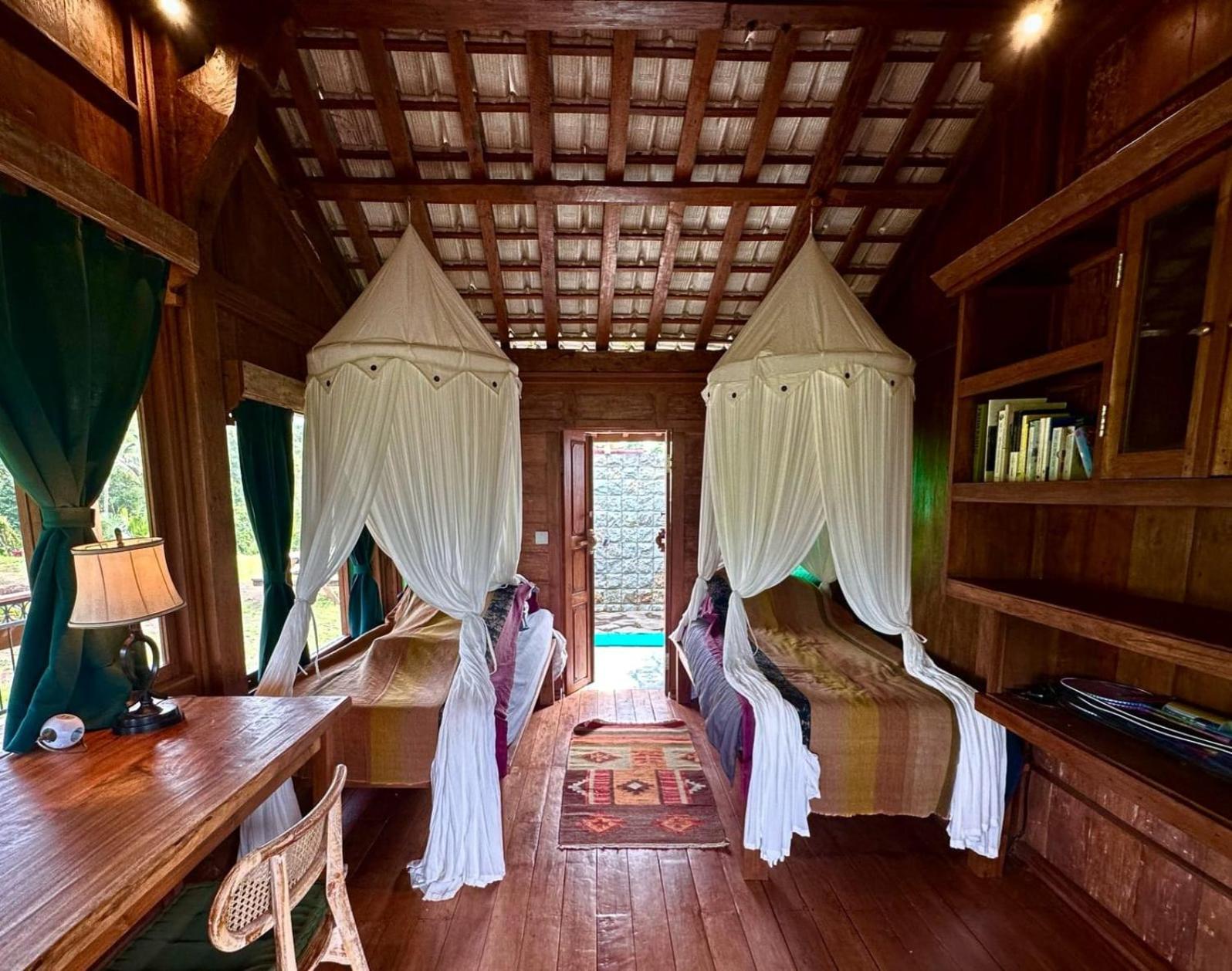 Rumah Pacung