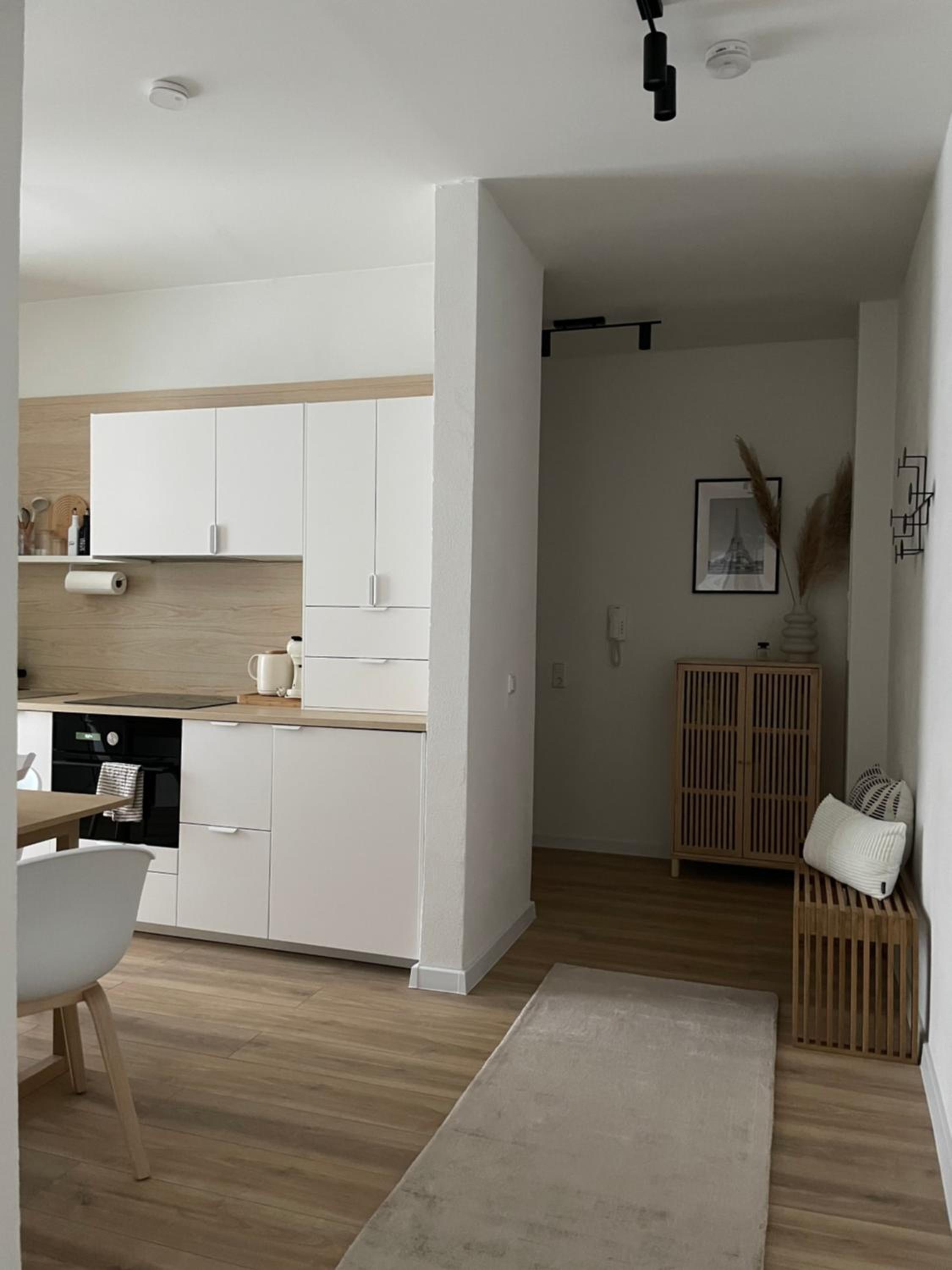 ApartNaest Radeberg - vollausgestattete 1 - bis 4-Zimmer Apartments l 24h Zugang per Code l Check-in Anleitung über Posteingang l Parkplatz auf Anfrage l F