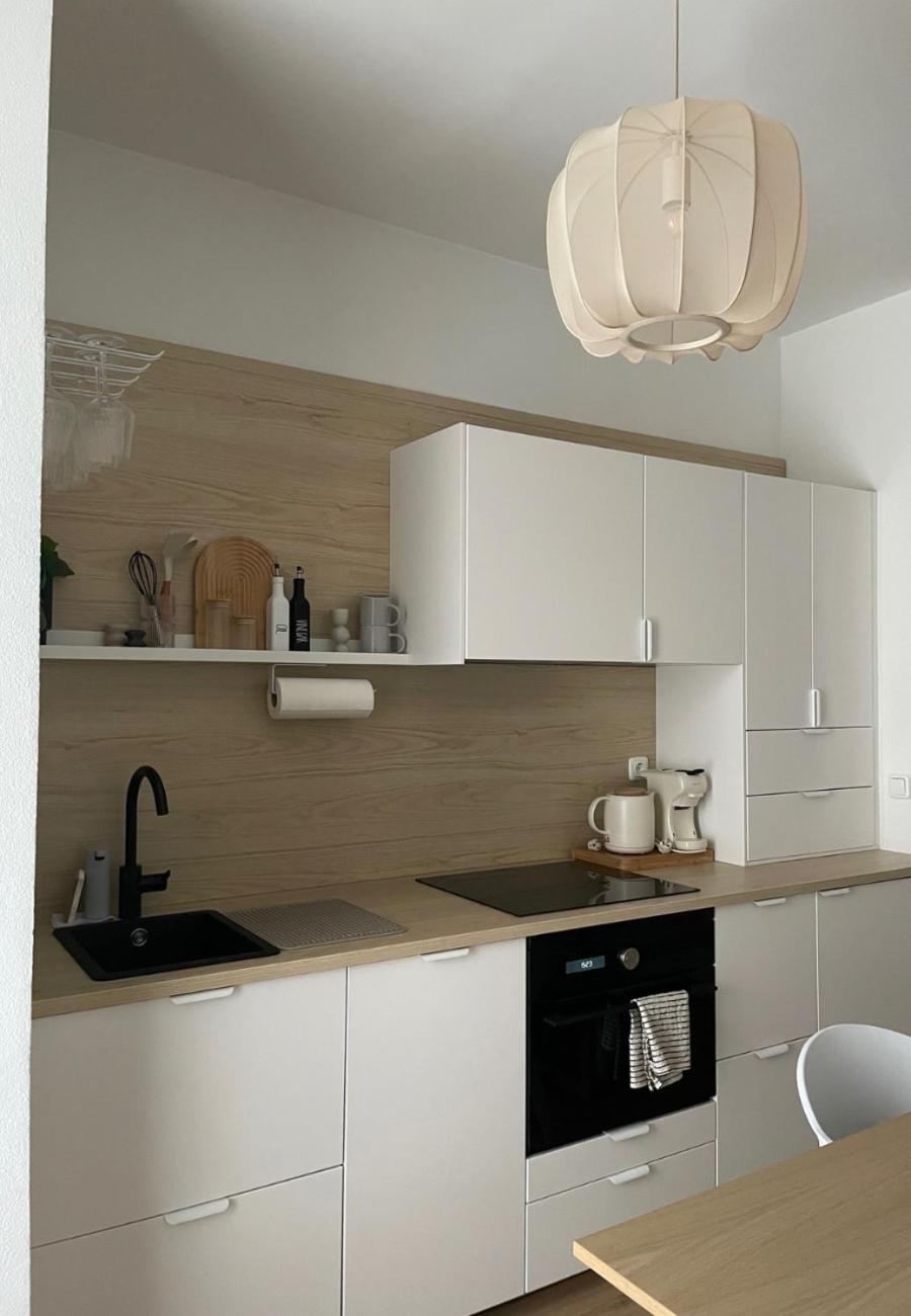 ApartNaest Radeberg - vollausgestattete 1 - bis 4-Zimmer Apartments l 24h Zugang per Code l Check-in Anleitung über Posteingang l Parkplatz auf Anfrage l F