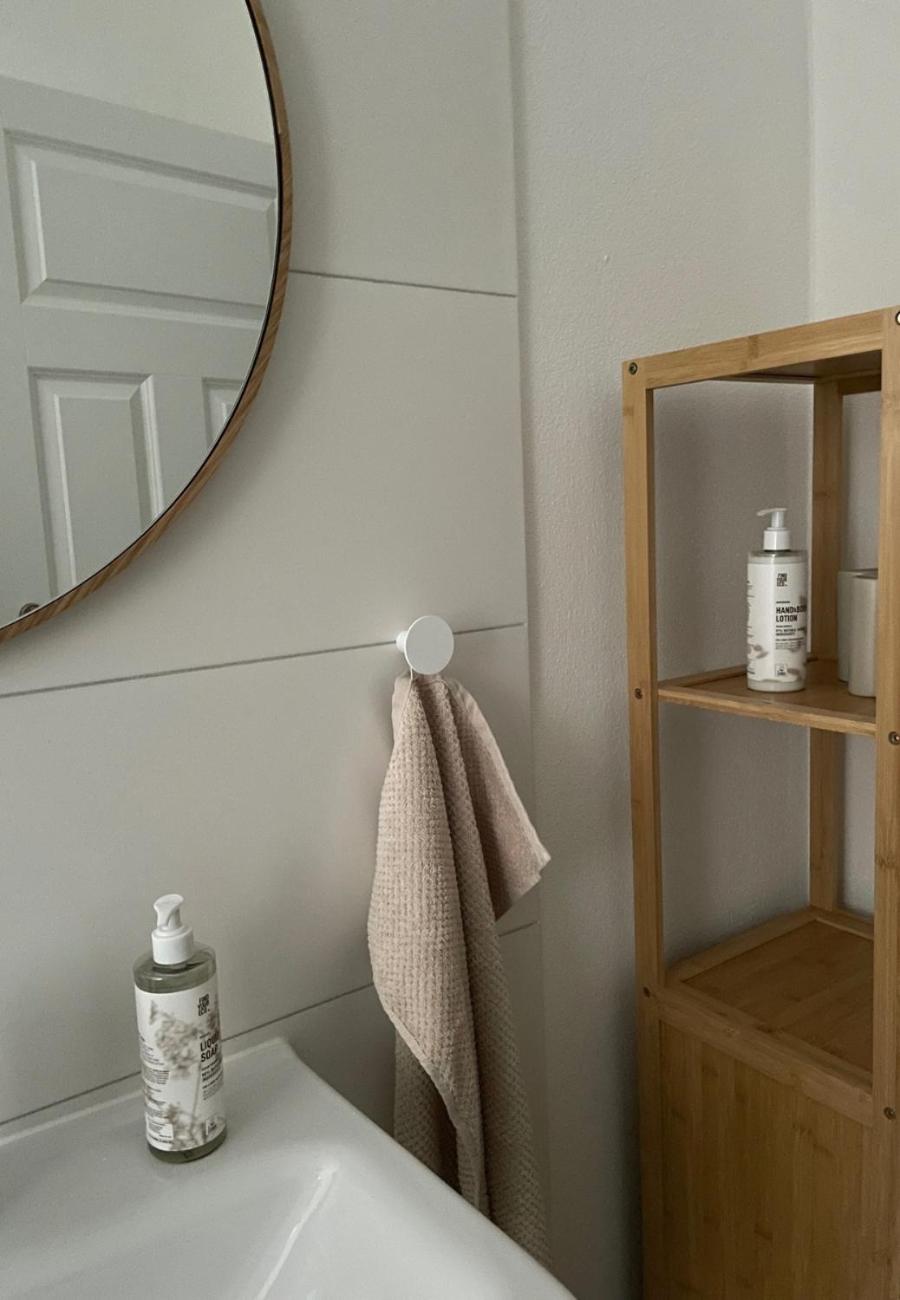 ApartNaest Radeberg - vollausgestattete 1 - bis 4-Zimmer Apartments l 24h Zugang per Code l Check-in Anleitung über Posteingang l Parkplatz auf Anfrage l F