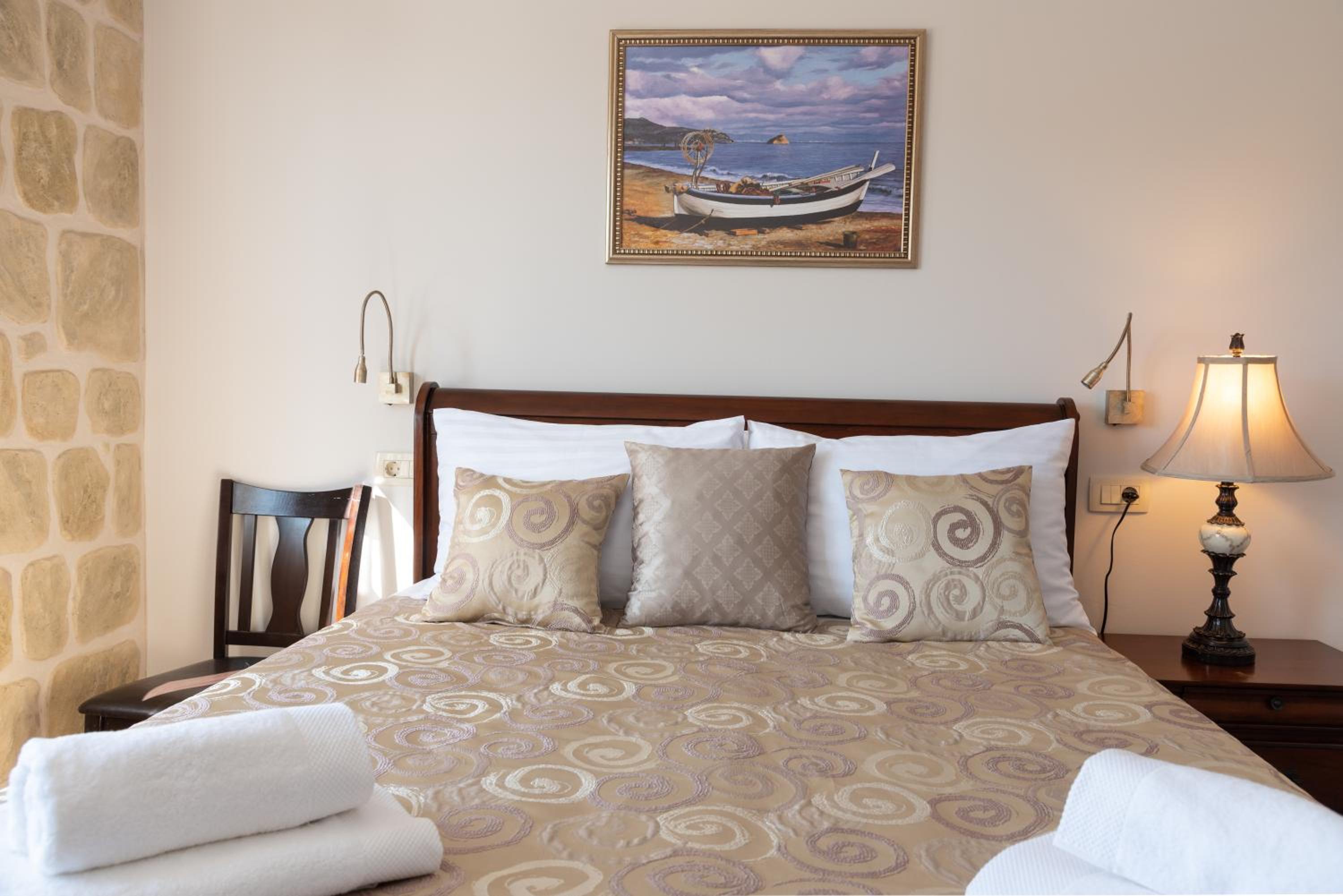 Queen Teuta Luxury Rooms Split