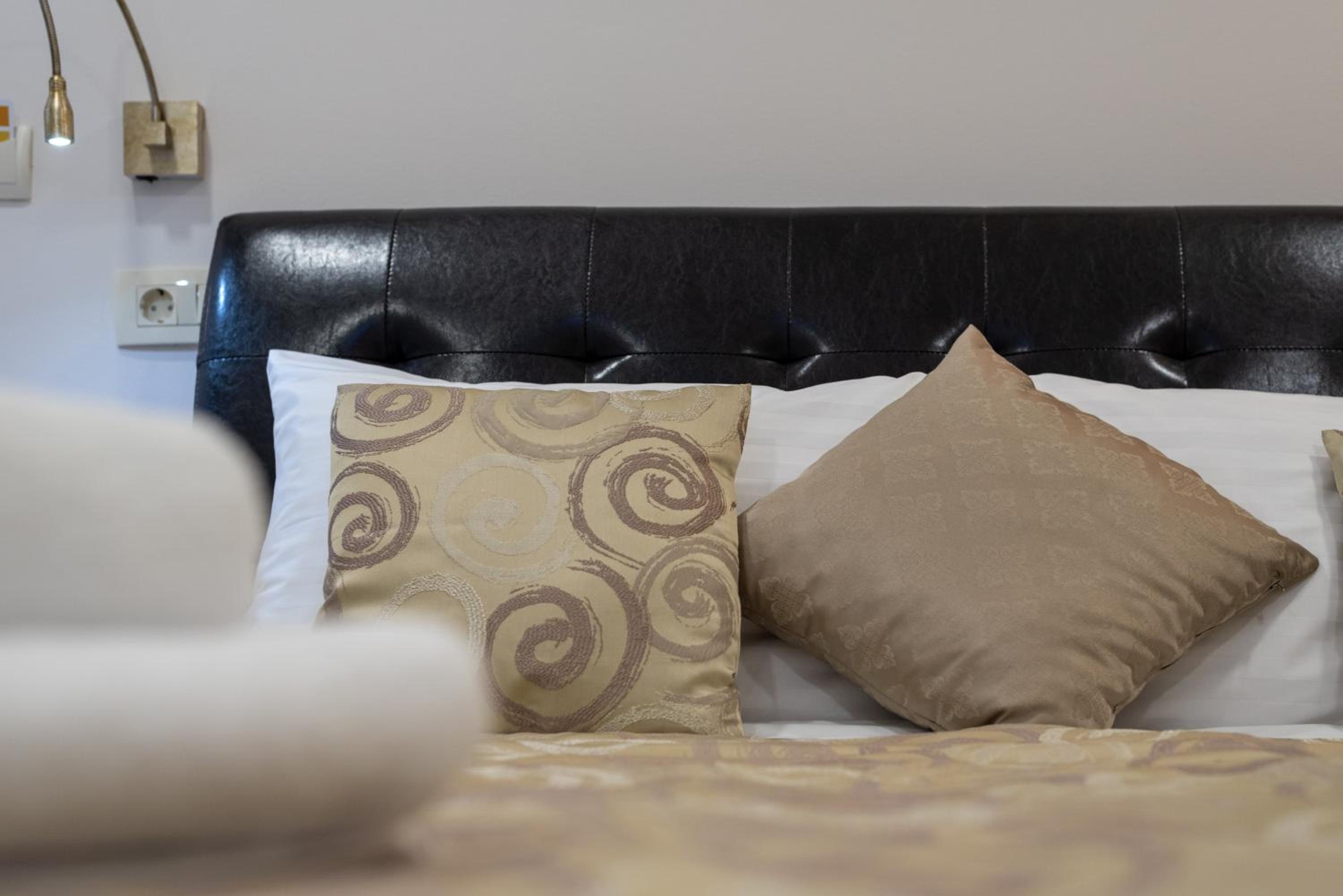 Queen Teuta Luxury Rooms Split