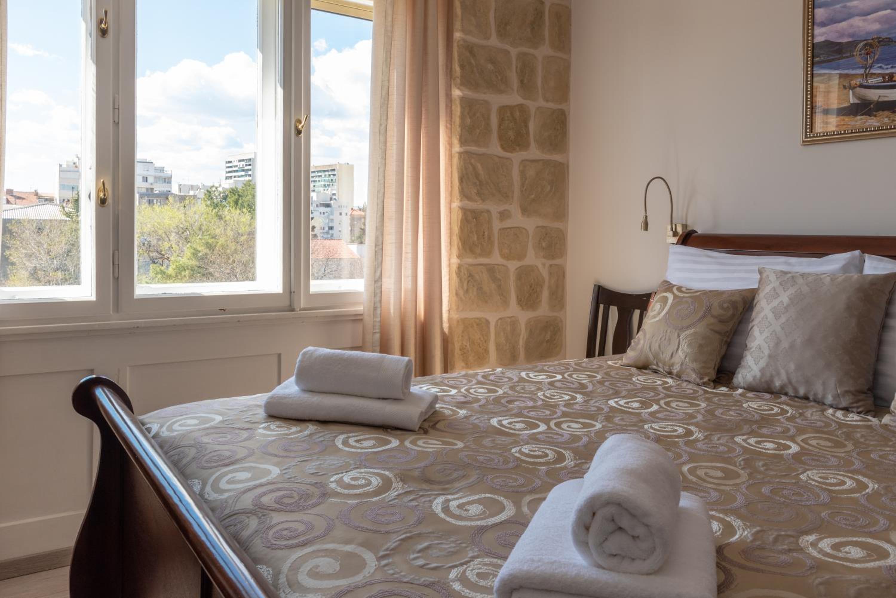 Queen Teuta Luxury Rooms Split
