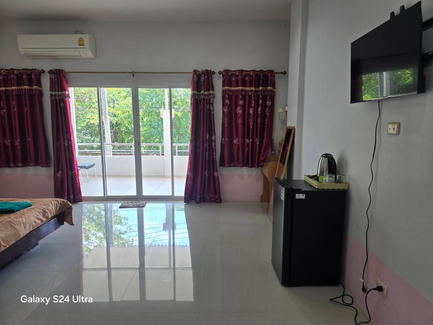 NW House