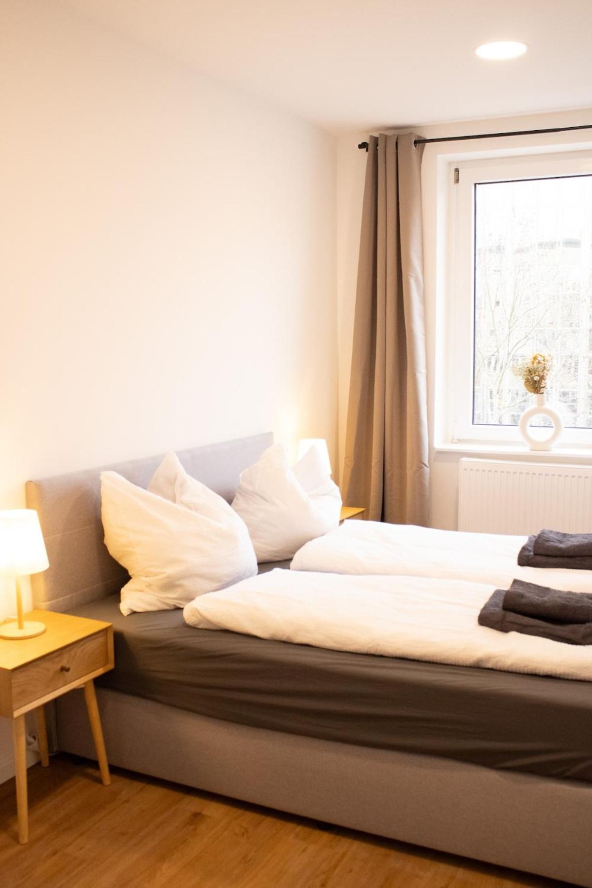 Central Business Apartment