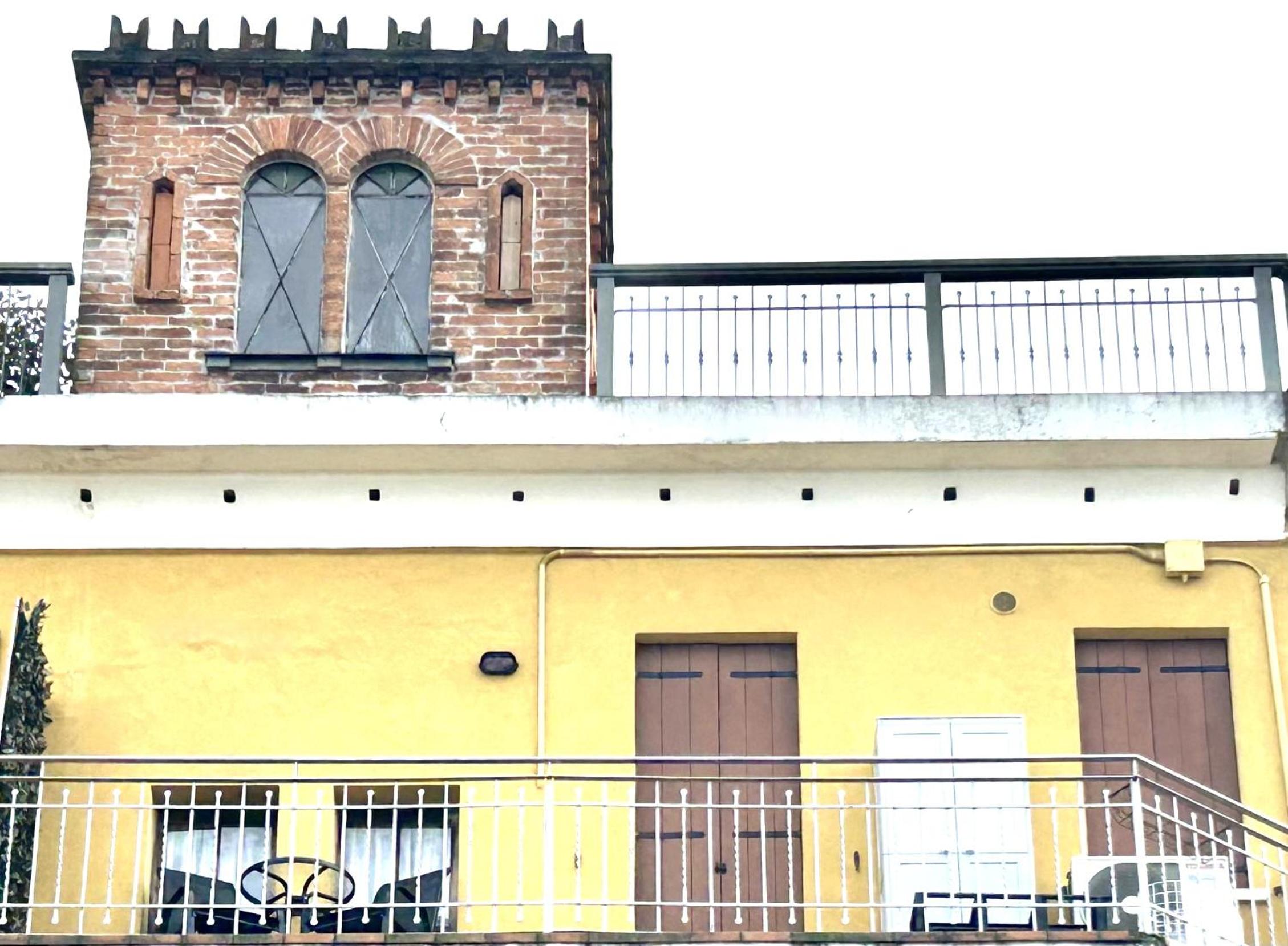 Lovely Bridge View Apartment Close to Padua City Center