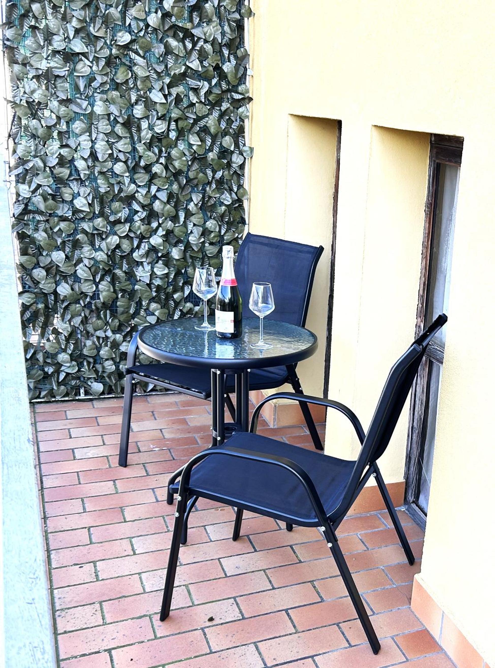 Lovely Bridge View Apartment Close to Padua City Center