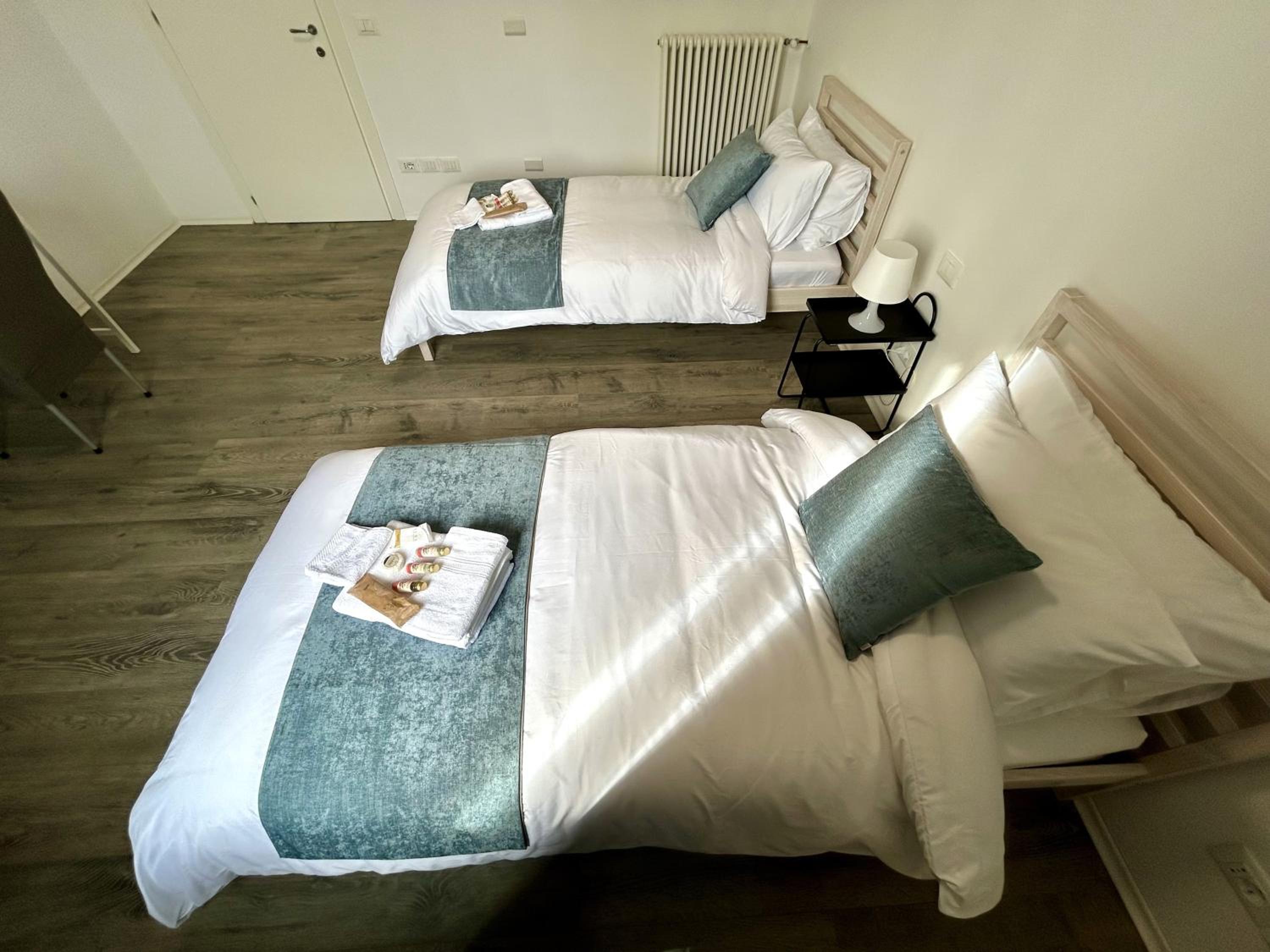 Lovely Bridge View Apartment Close to Padua City Center