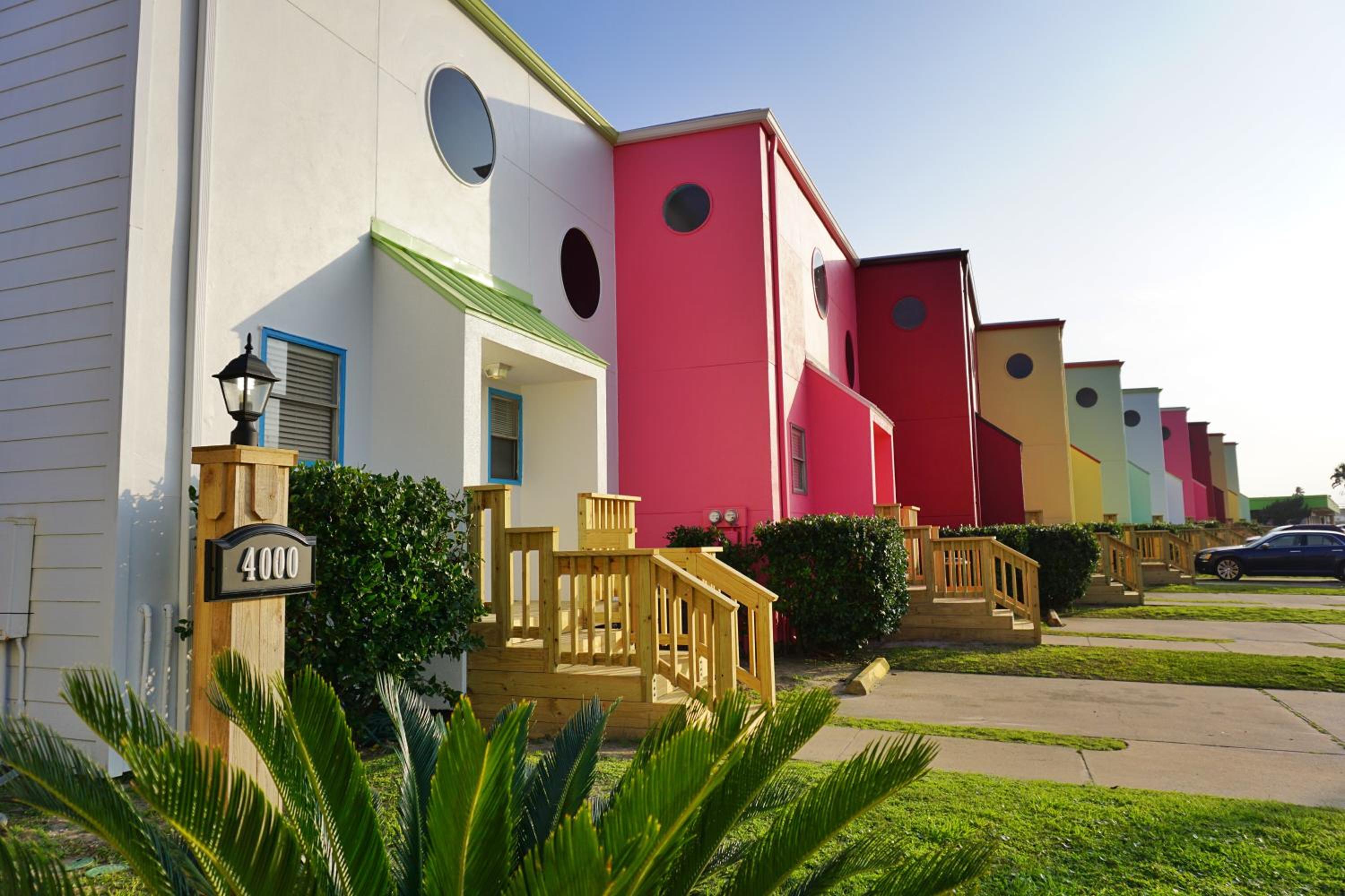 Hotel Four Seasons on the Gulf - Image 1