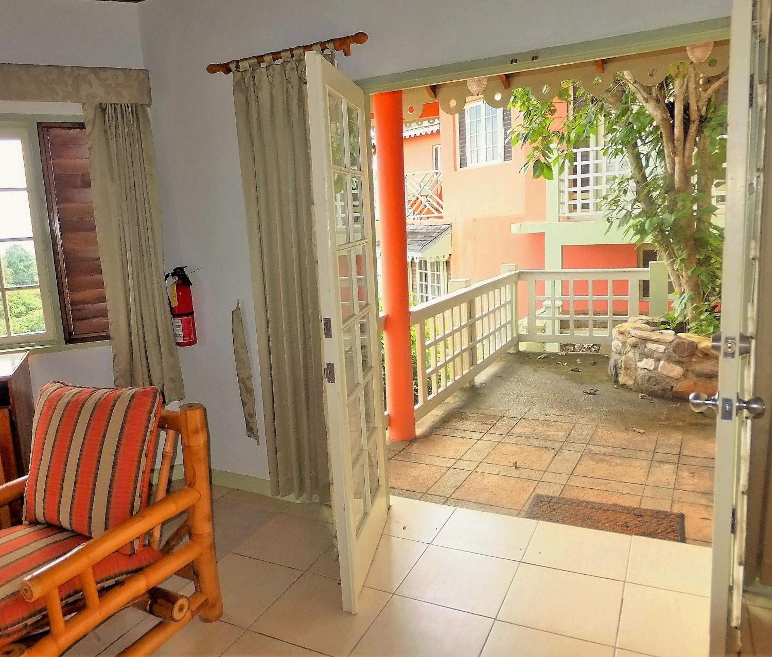 Pimento Lodge Resort