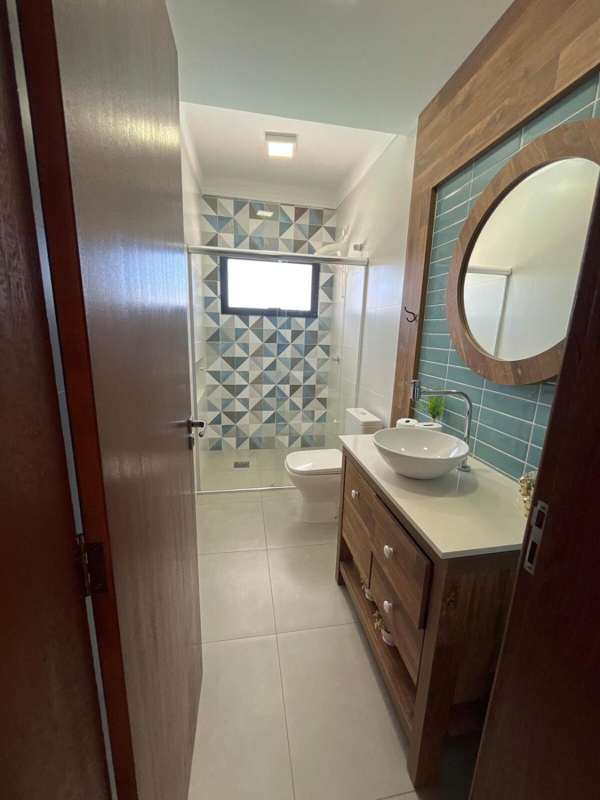 Linda Casa with pool 5 minutes from the airport