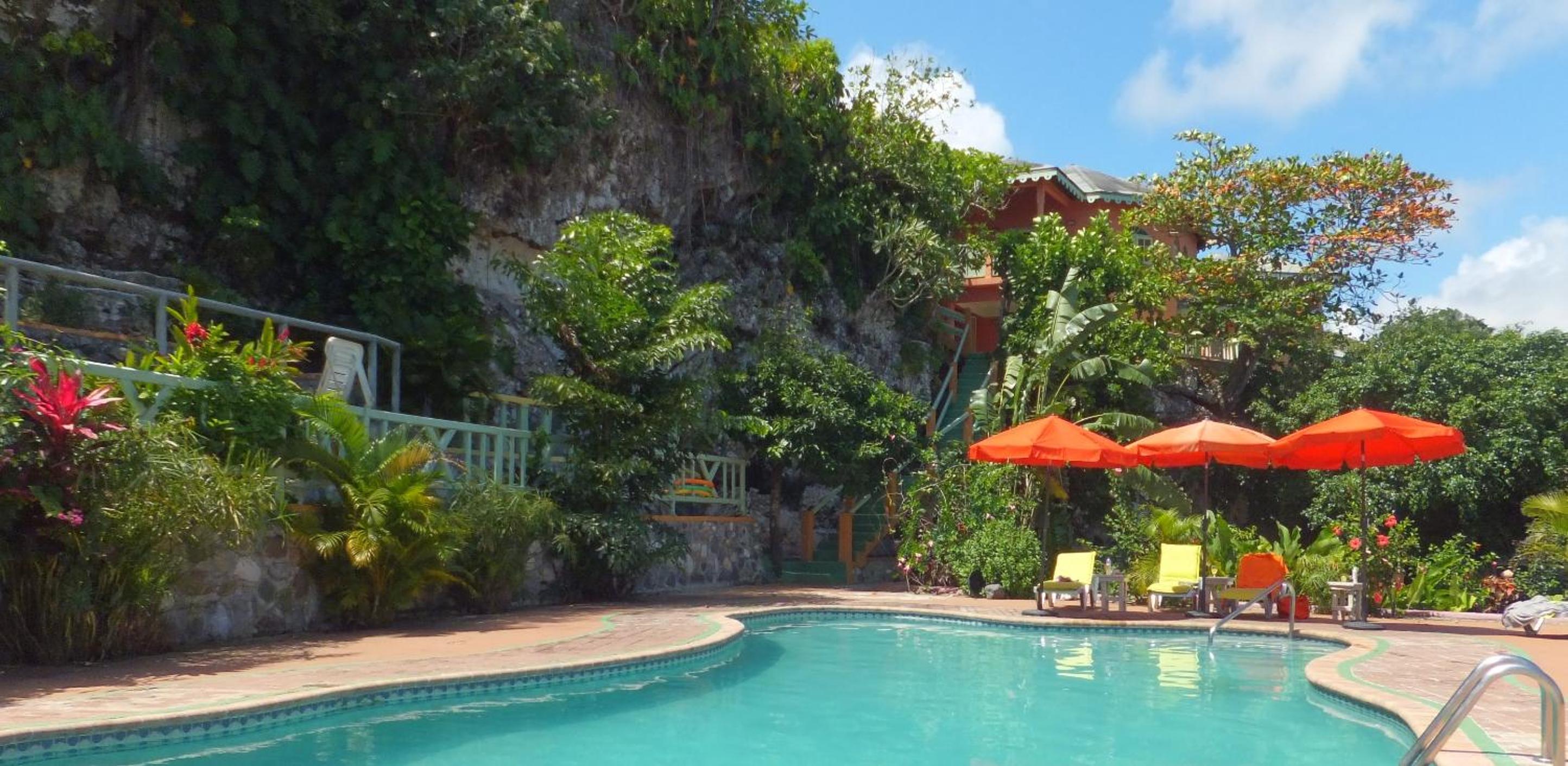Pimento Lodge Resort