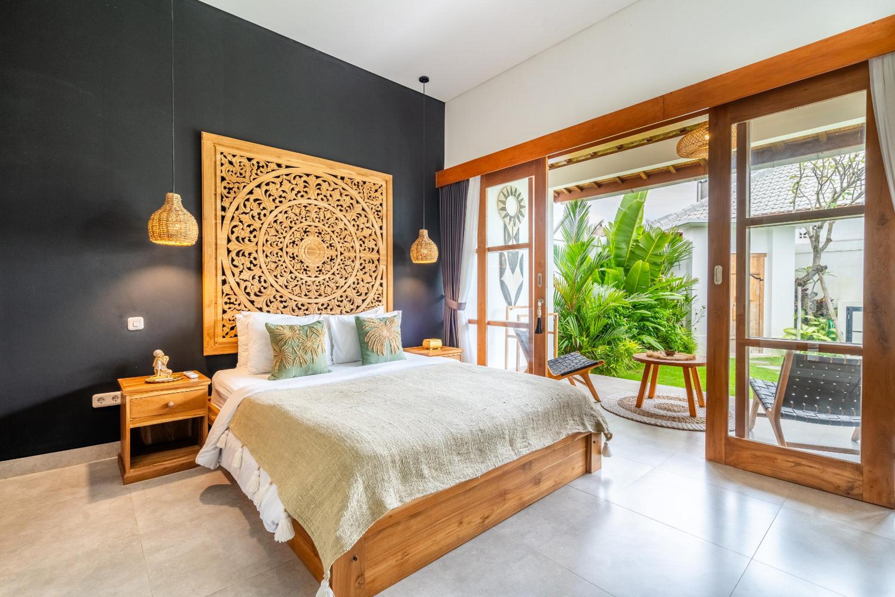 Villa Kepompong Seminyak - 1BR Private Pool Villa