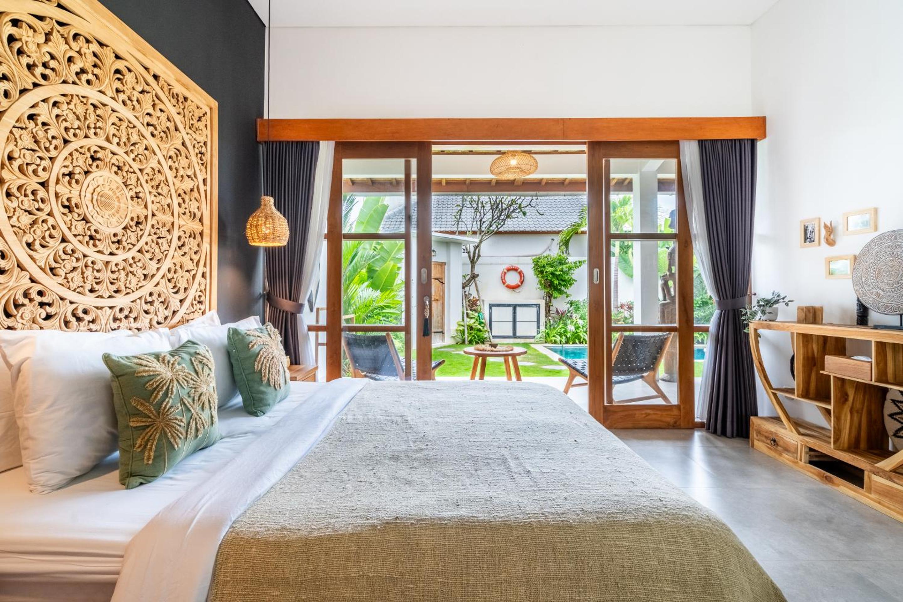 Villa Kepompong Seminyak - 1BR Private Pool Villa