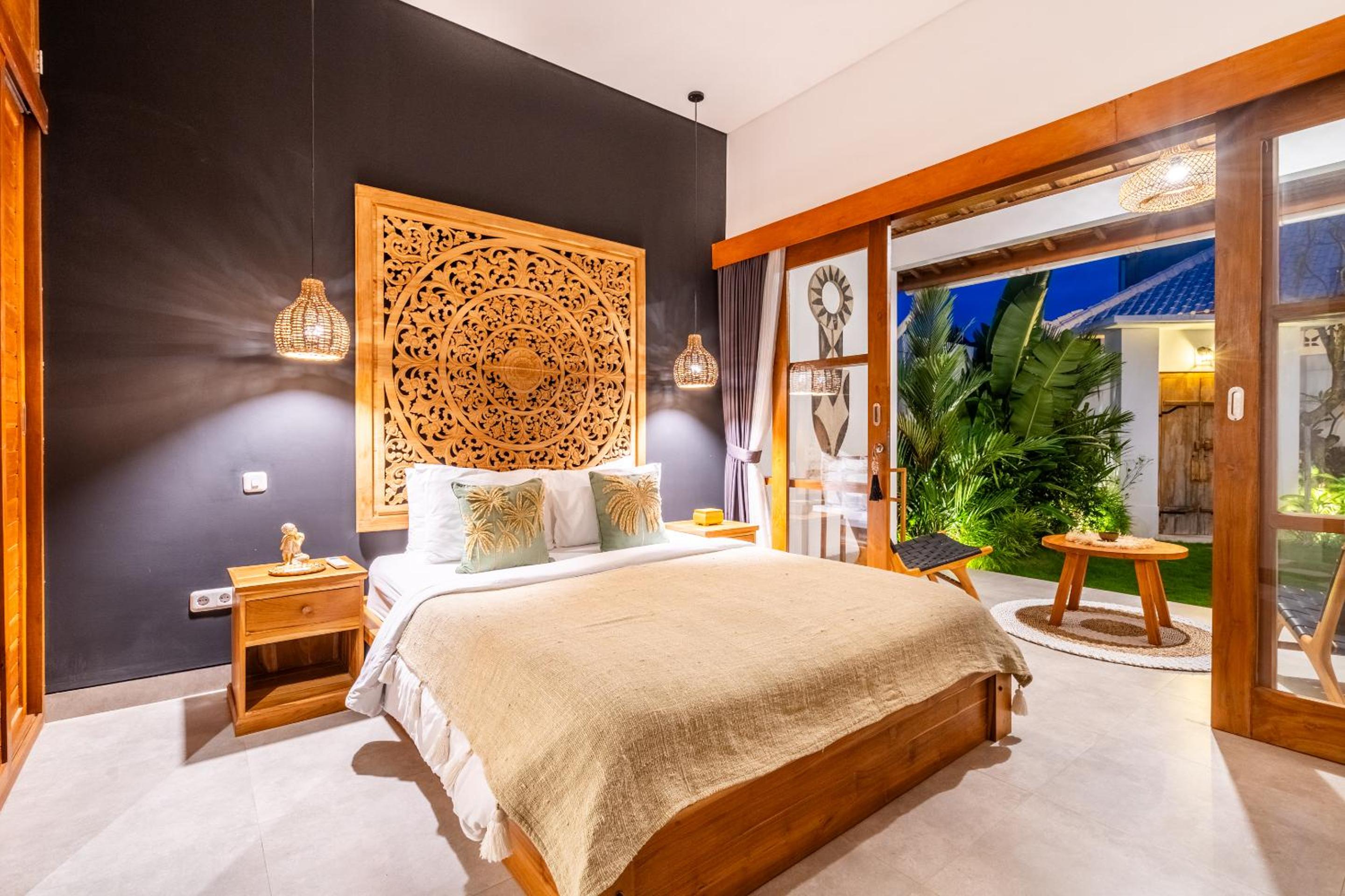 Villa Kepompong Seminyak - 1BR Private Pool Villa