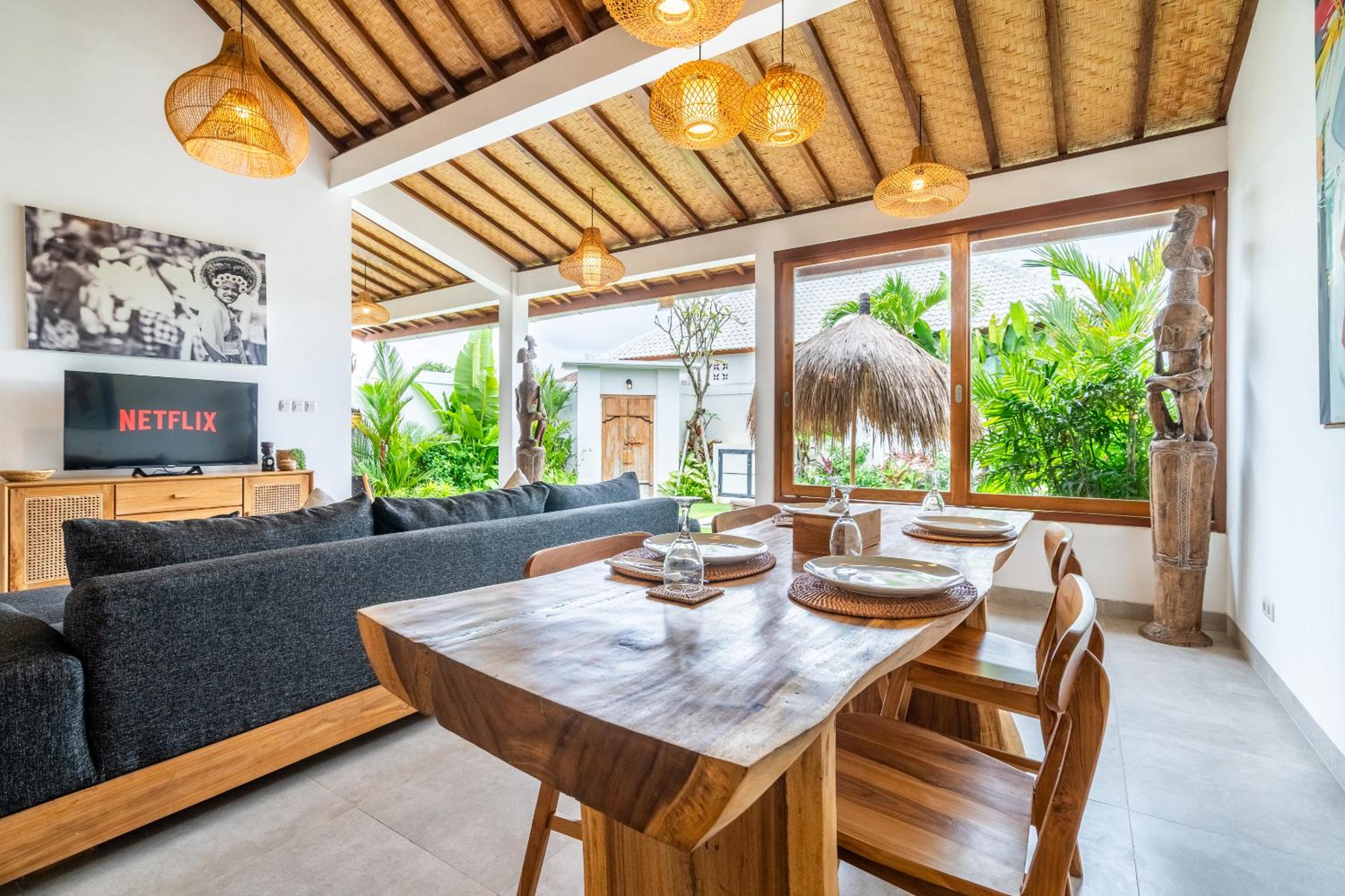 Villa Kepompong Seminyak - 1BR Private Pool Villa