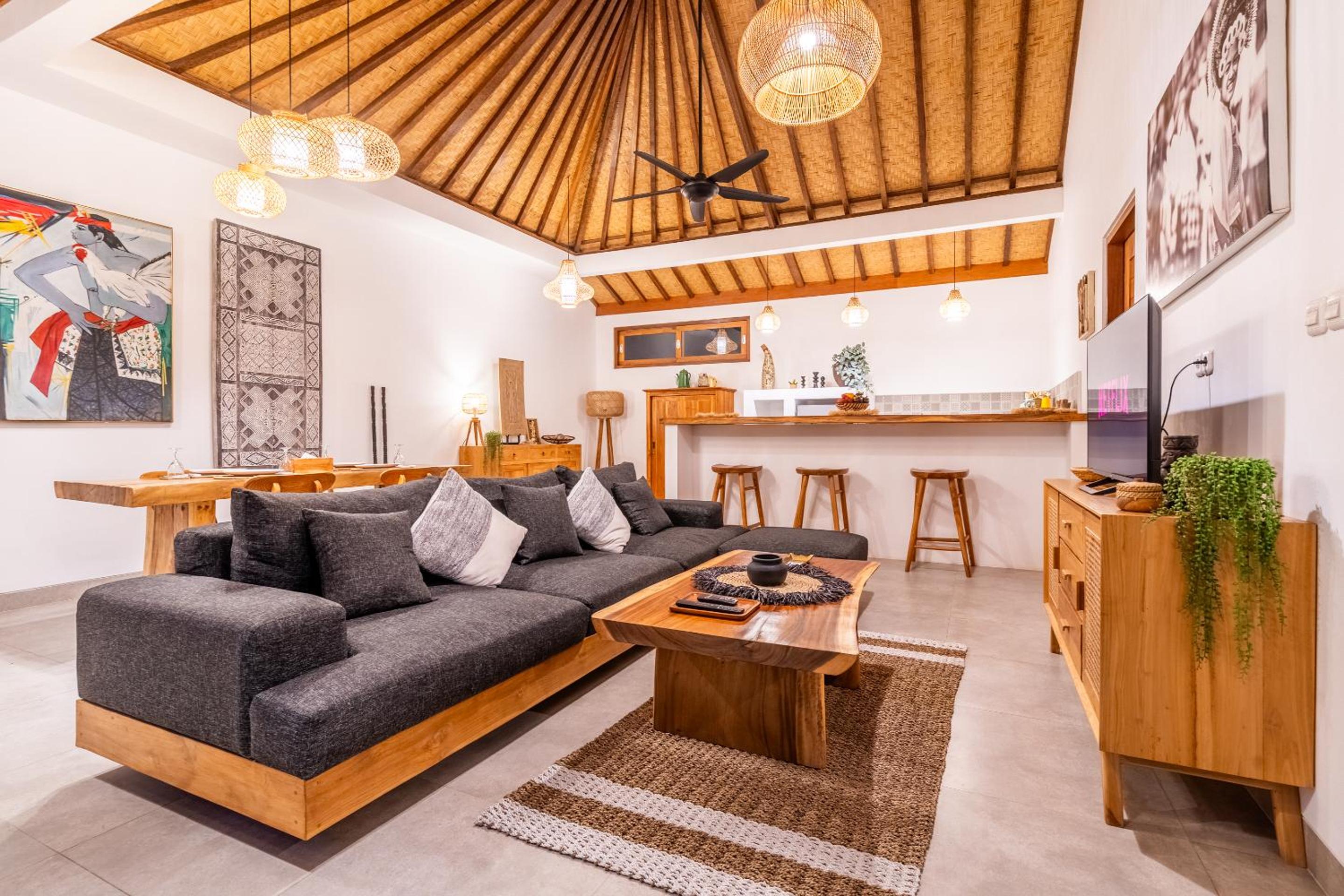 Villa Kepompong Seminyak - 1BR Private Pool Villa
