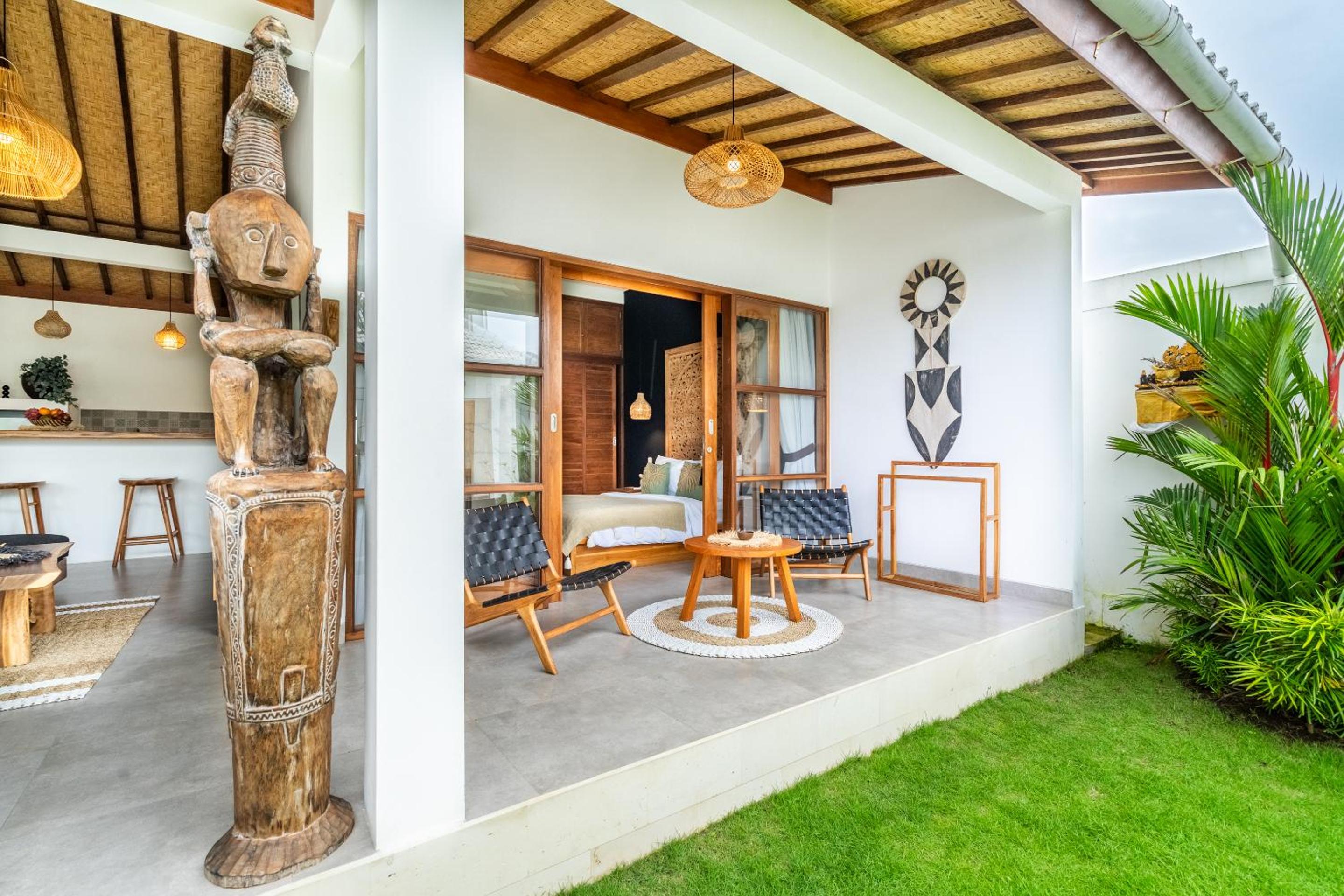 Villa Kepompong Seminyak - 1BR Private Pool Villa