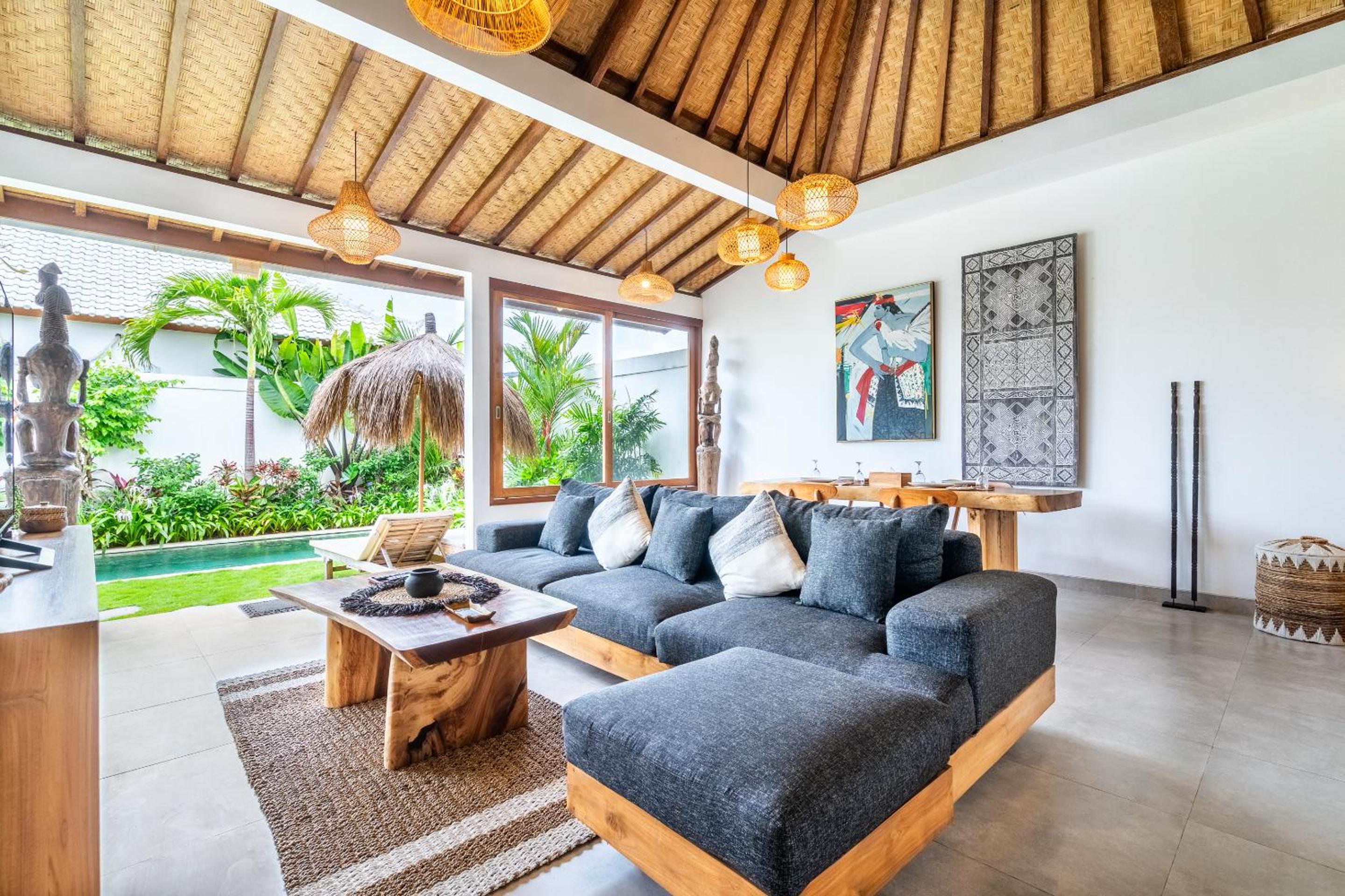 Villa Kepompong Seminyak - 1BR Private Pool Villa