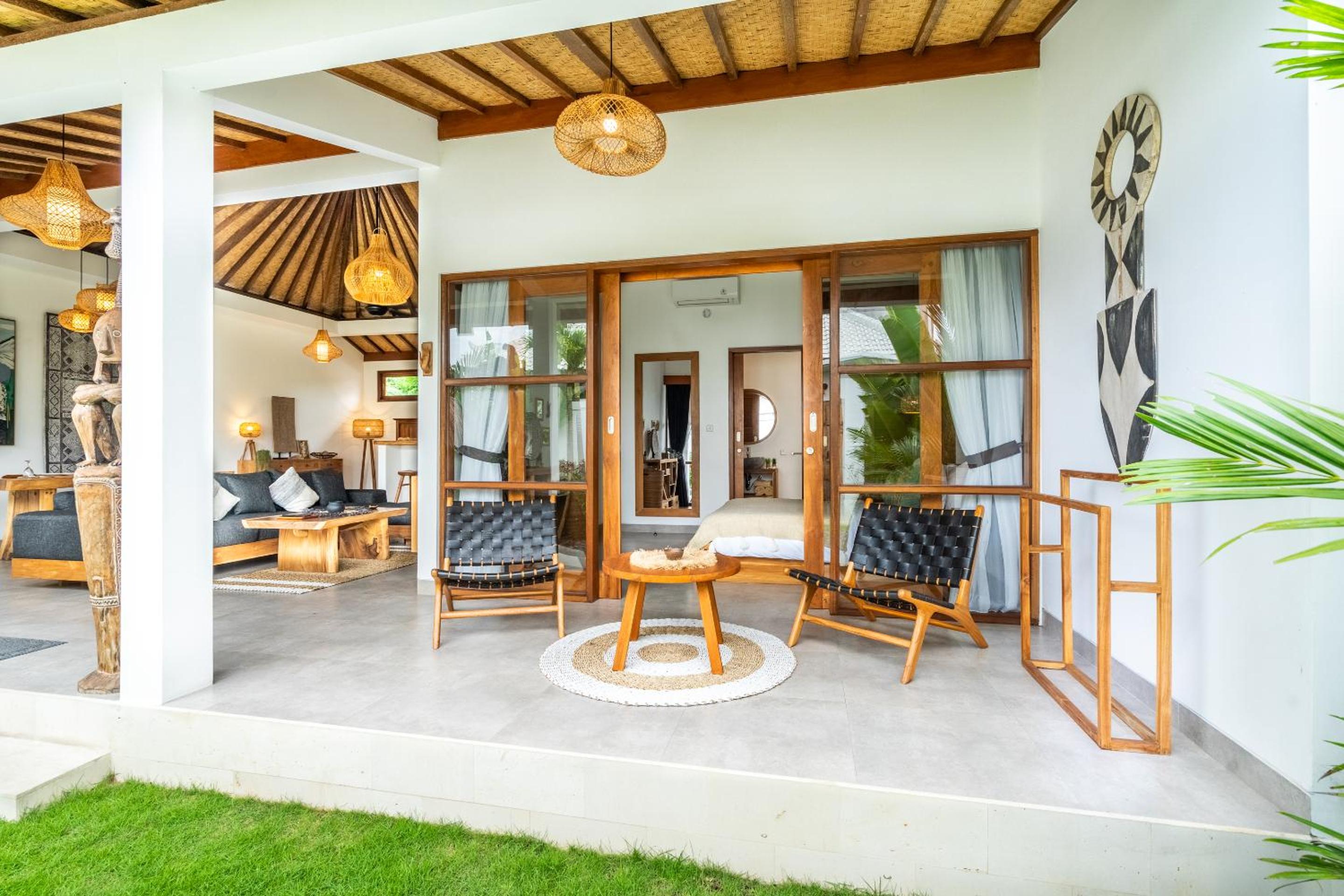Villa Kepompong Seminyak - 1BR Private Pool Villa
