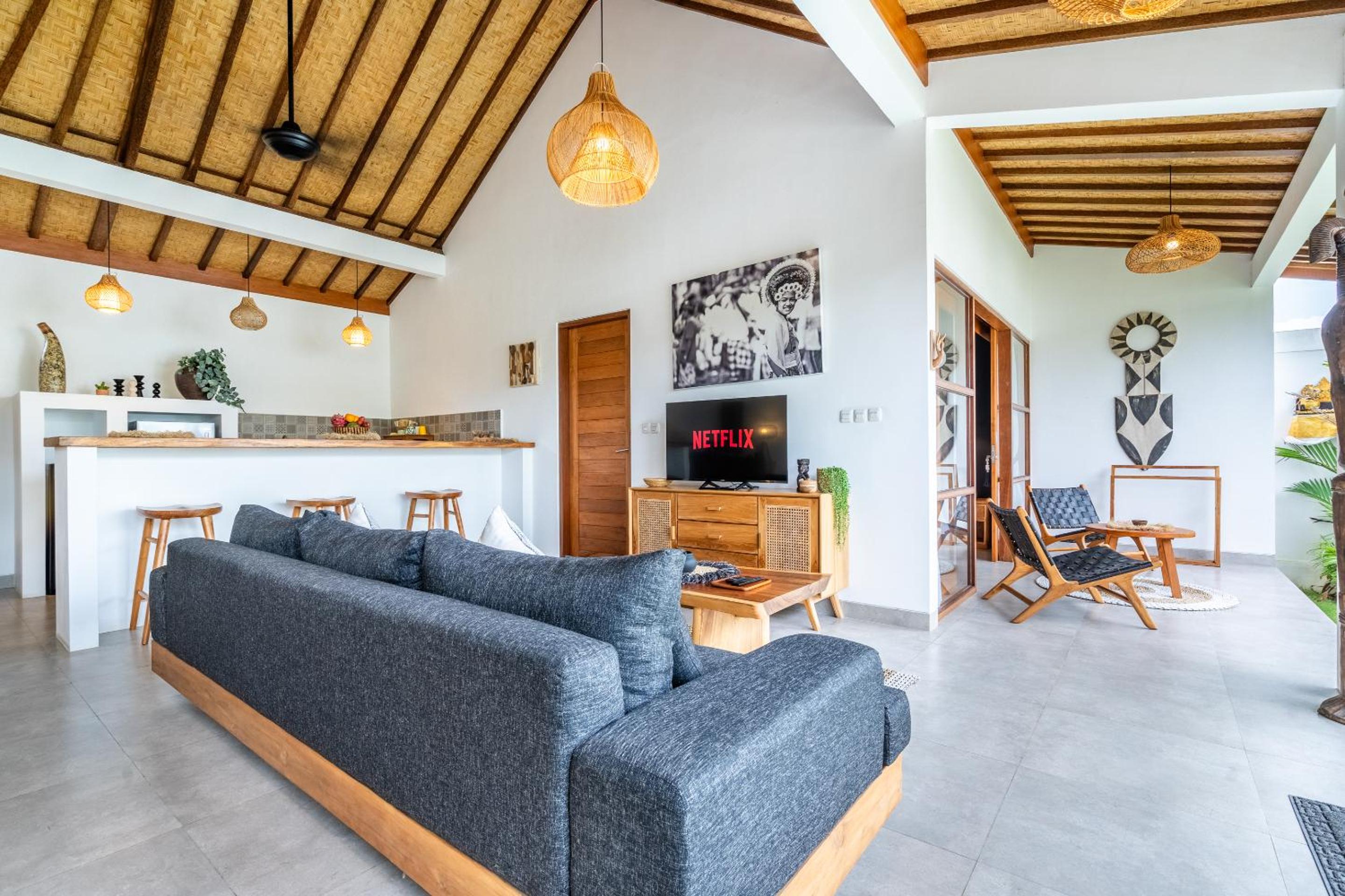 Villa Kepompong Seminyak - 1BR Private Pool Villa