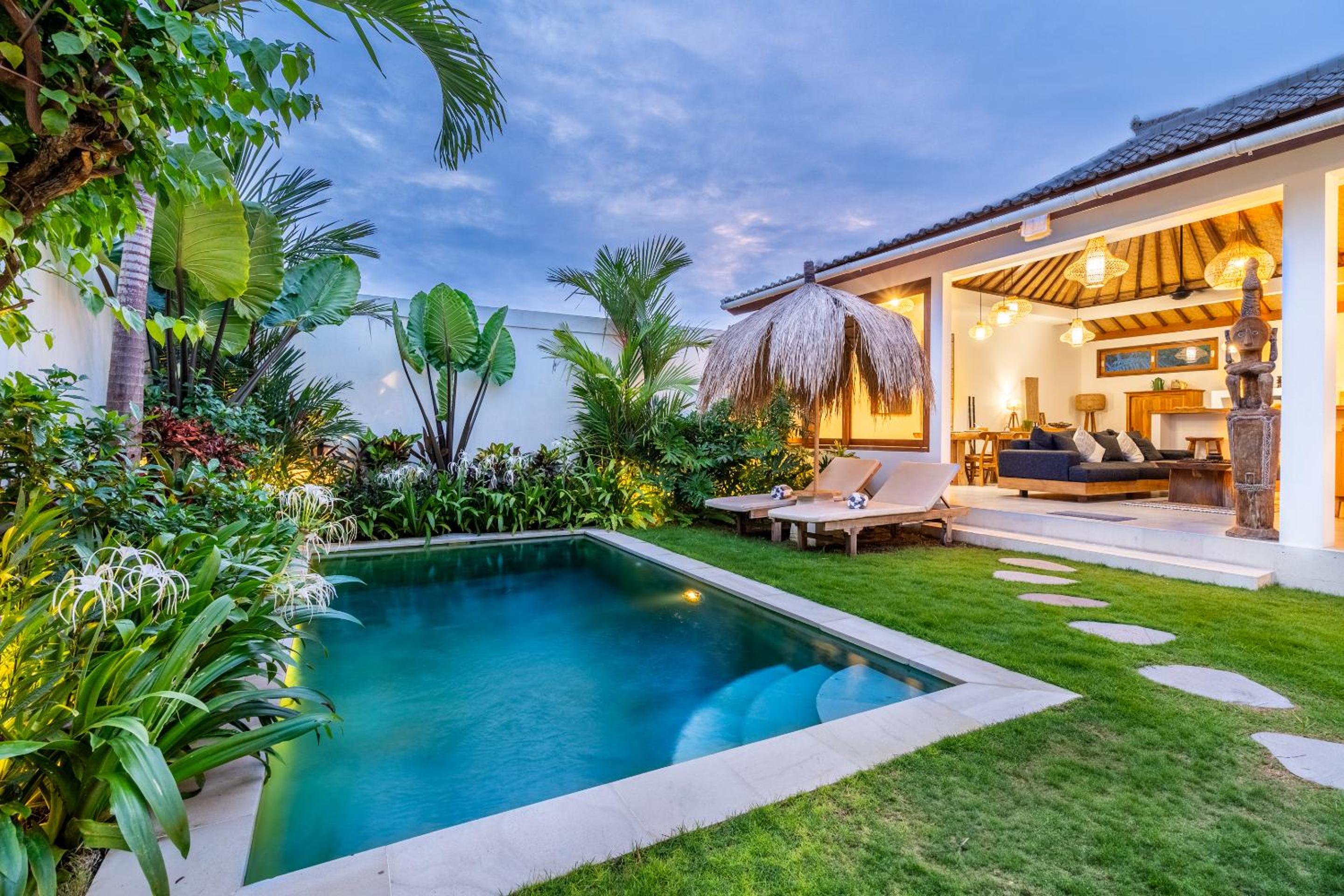 Villa Kepompong Seminyak - 1BR Private Pool Villa