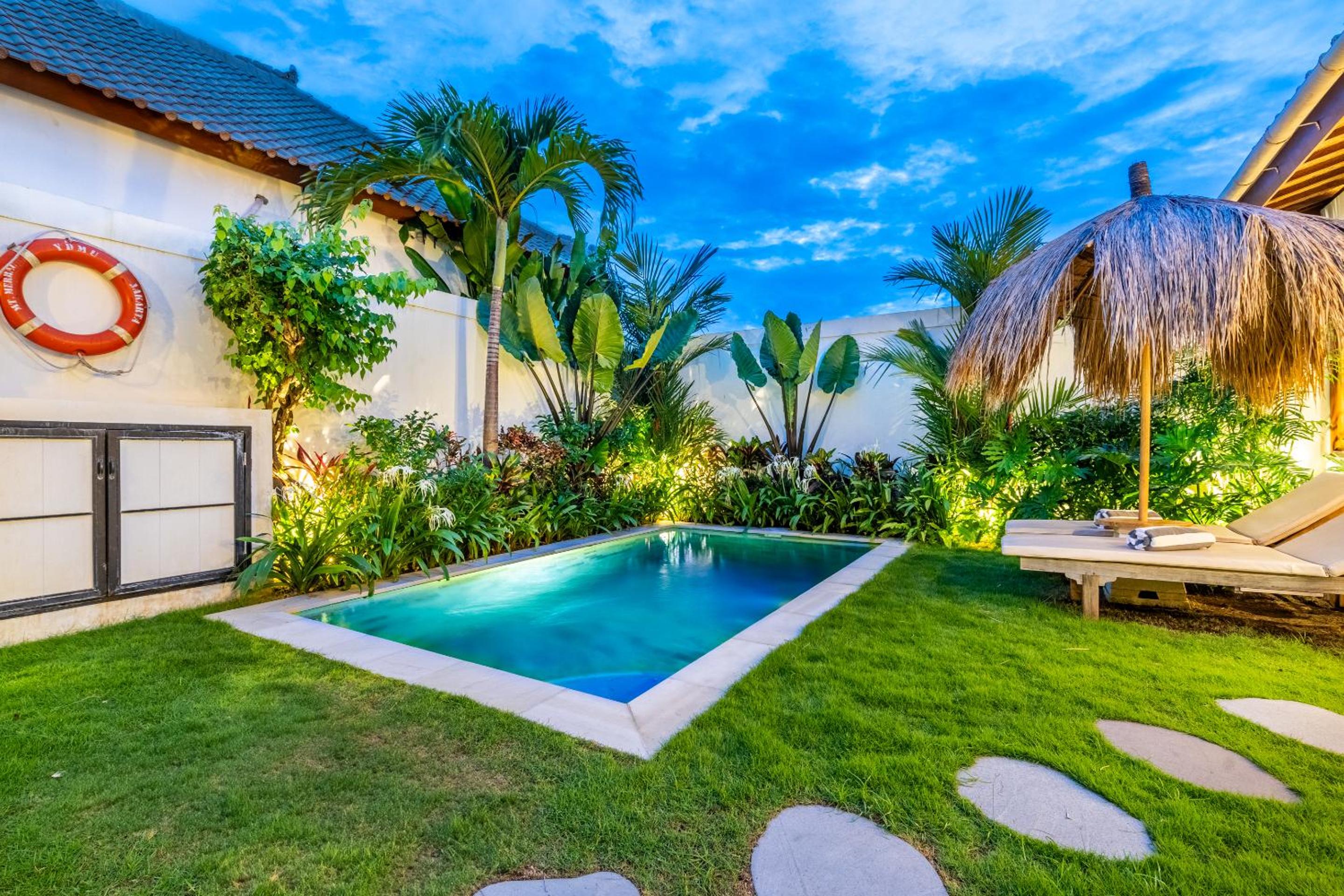 Villa Kepompong Seminyak - 1BR Private Pool Villa