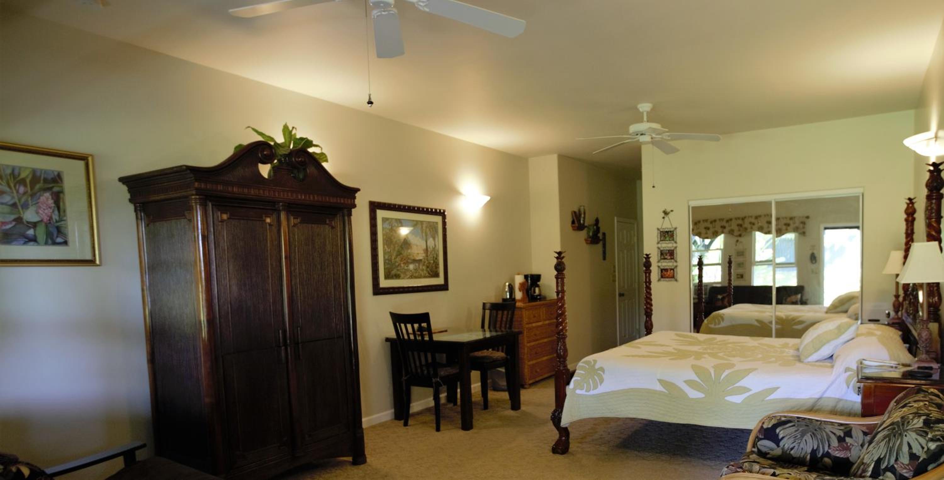 Island Goode's - Luxury Adult Only Accommodation near Hilo