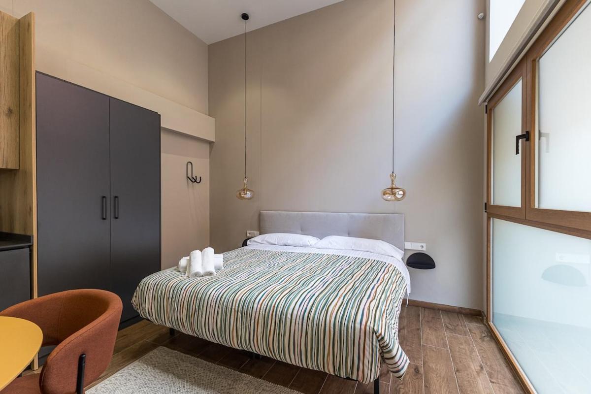 Premium Suite by the Turia River 3