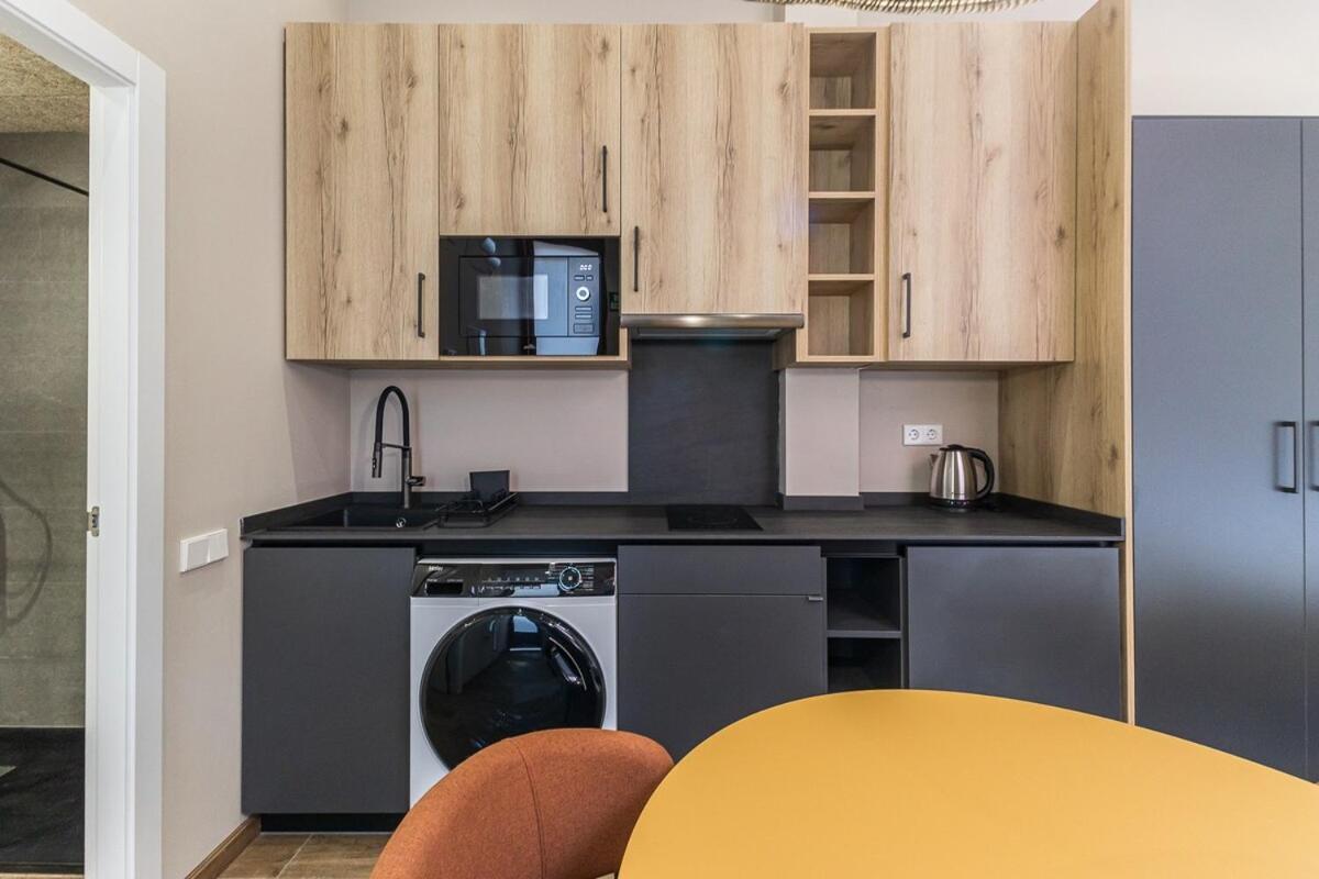 Premium Suite by the Turia River 3