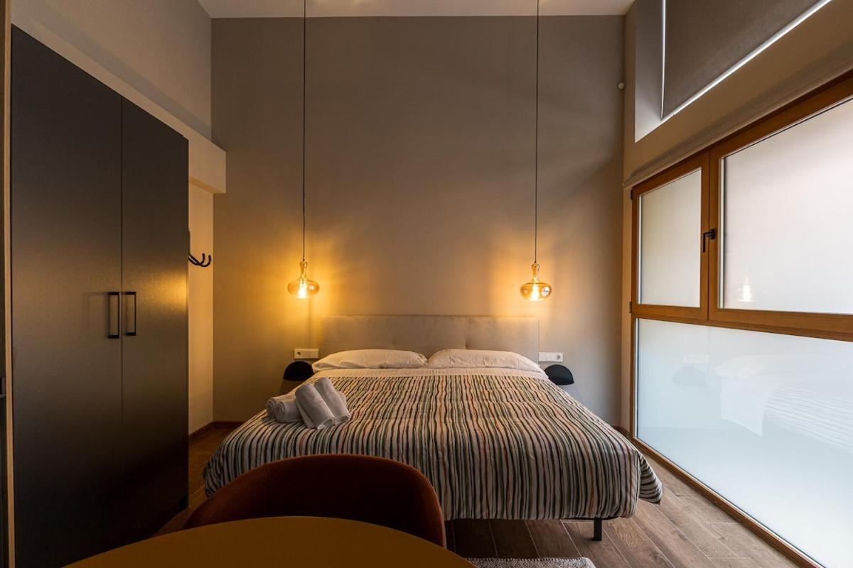 Premium Suite by the Turia River 3