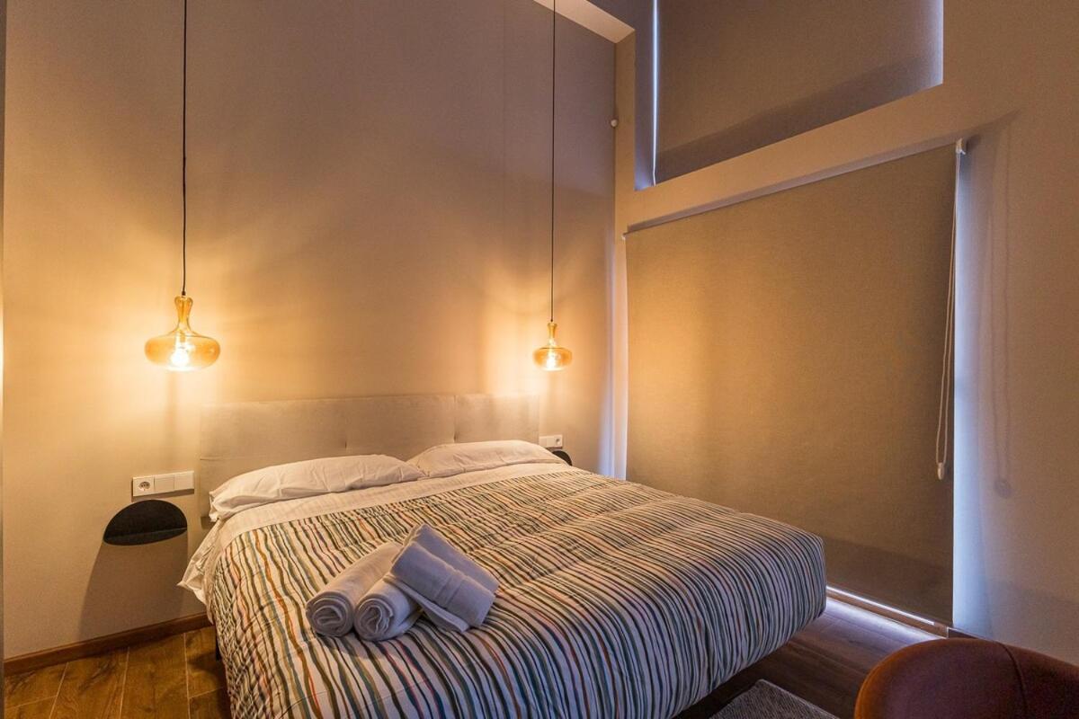 Premium Suite by the Turia River 3