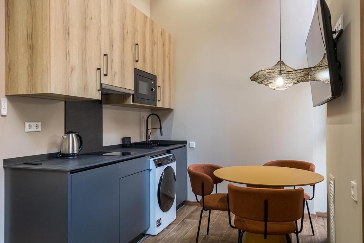 Premium Suite by the Turia River 4