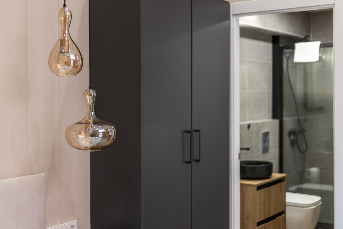 Premium Suite by the Turia River 4