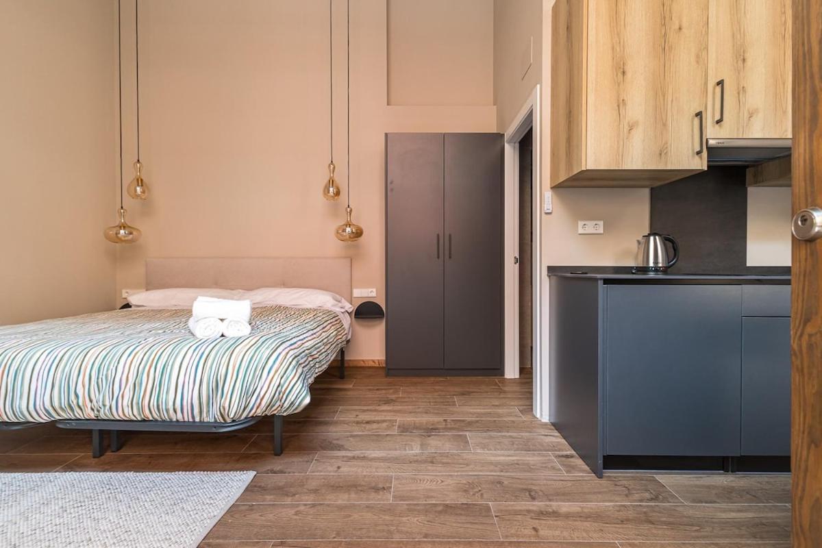Premium Suite by the Turia River 4
