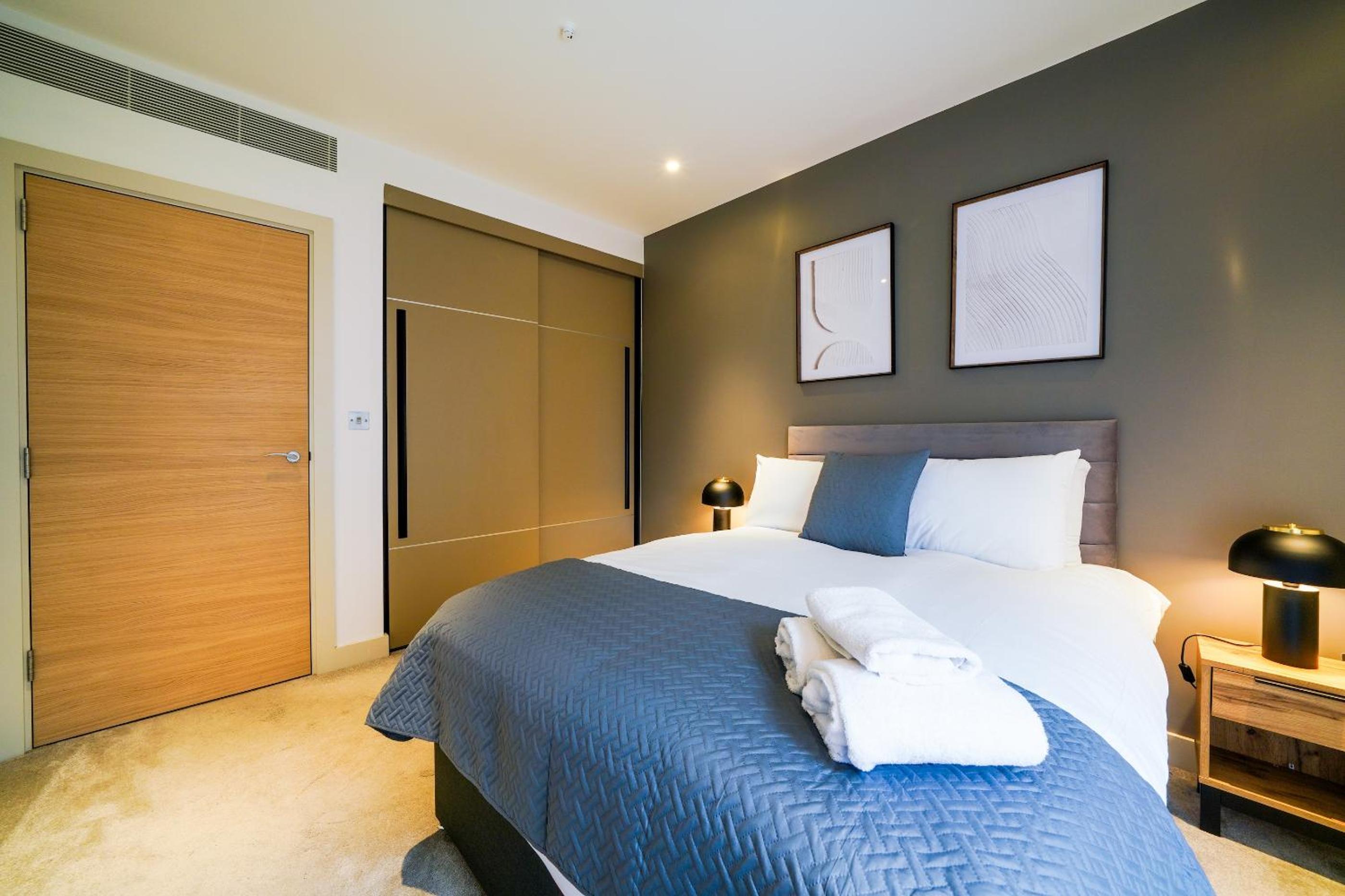 Executive 1 Bed Apartment in Central London near Victoria Station FREE WIFI by City Stay Aparts London