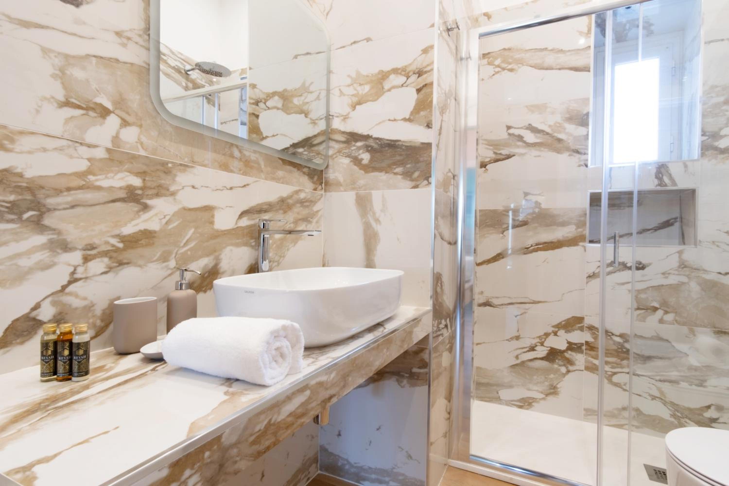 Elegantis La ParioLina Apartment