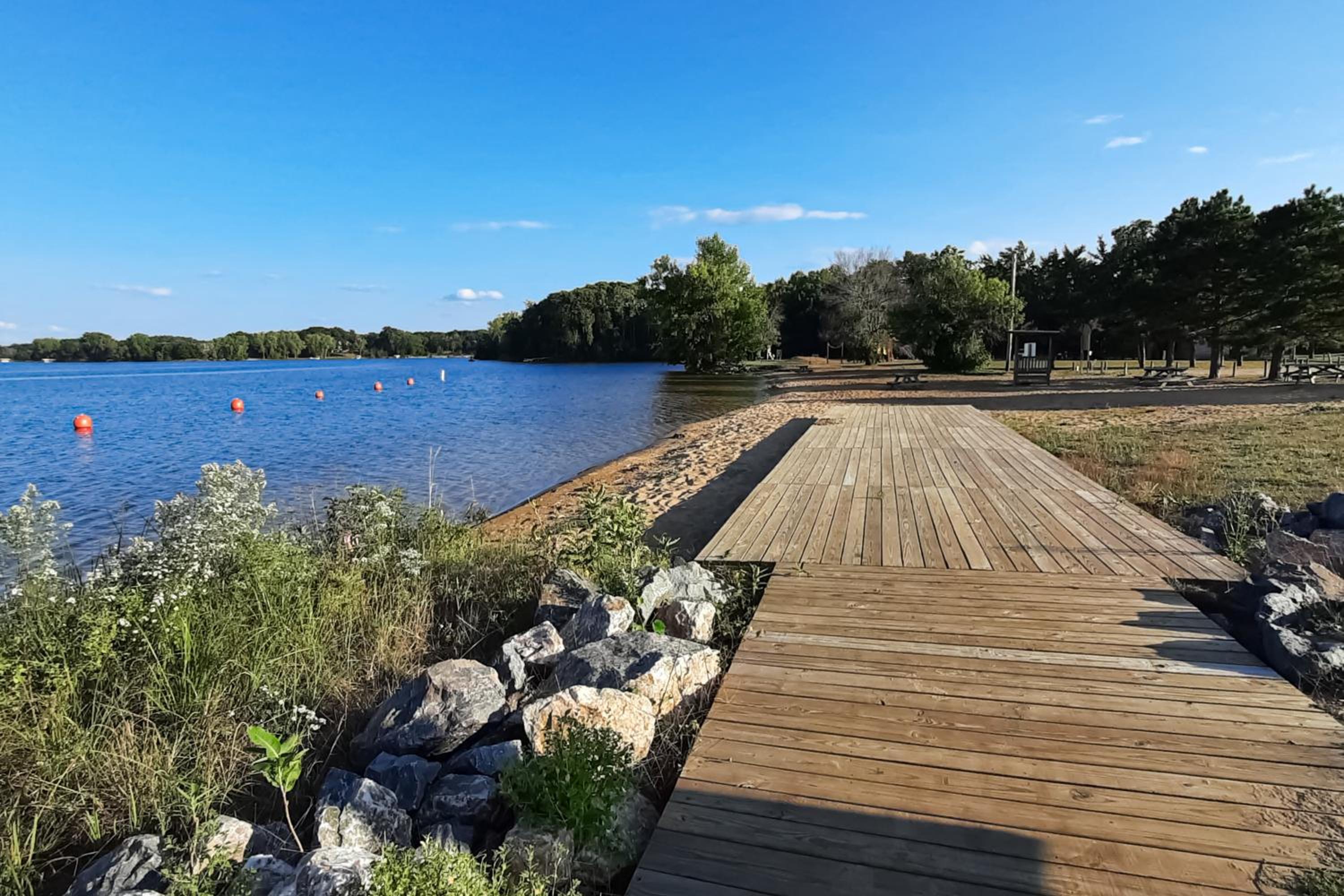 Pool and Beach Access! Lake Arrowhead Hideaway